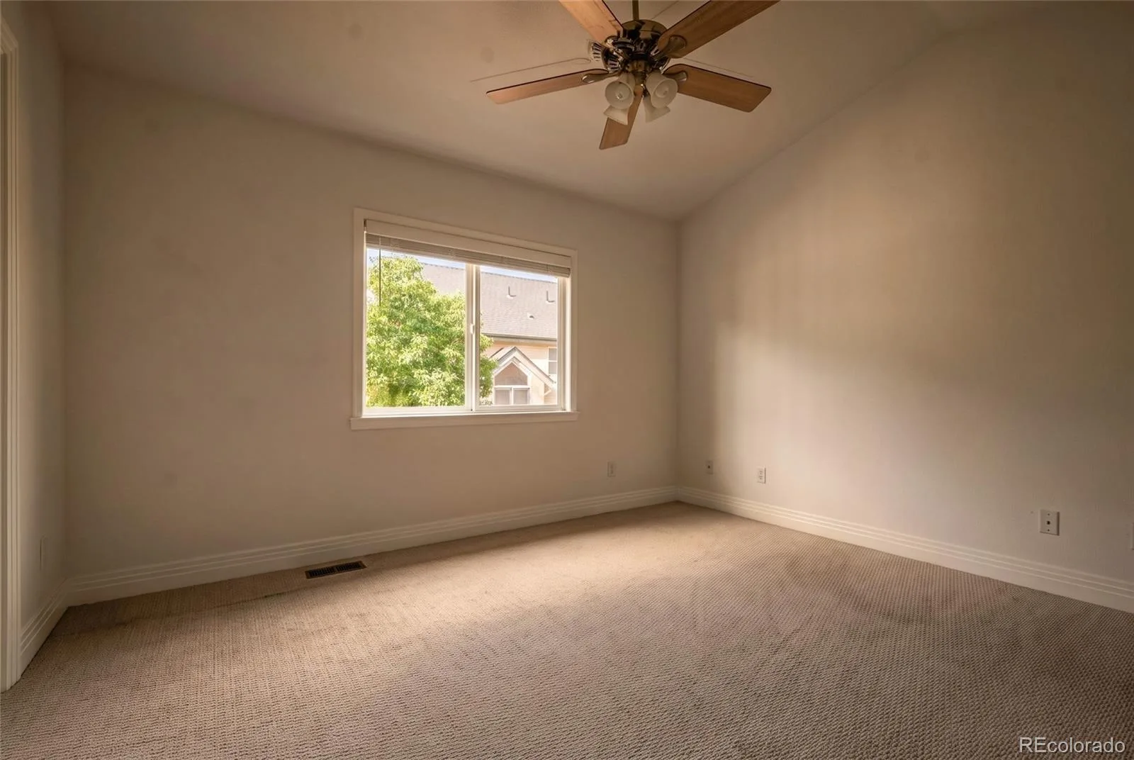 540 Steele Street Denver CO 80206 | MLS #REC6881711 09222026200431 1600 33