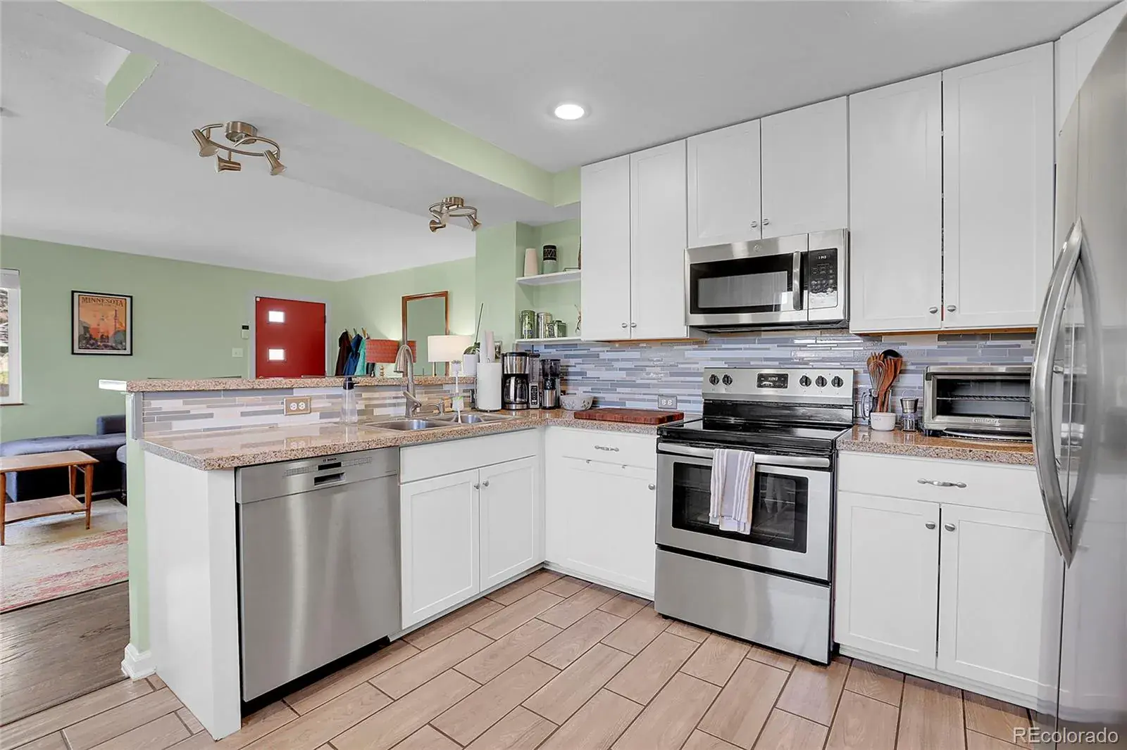 02062026010601 1600 13