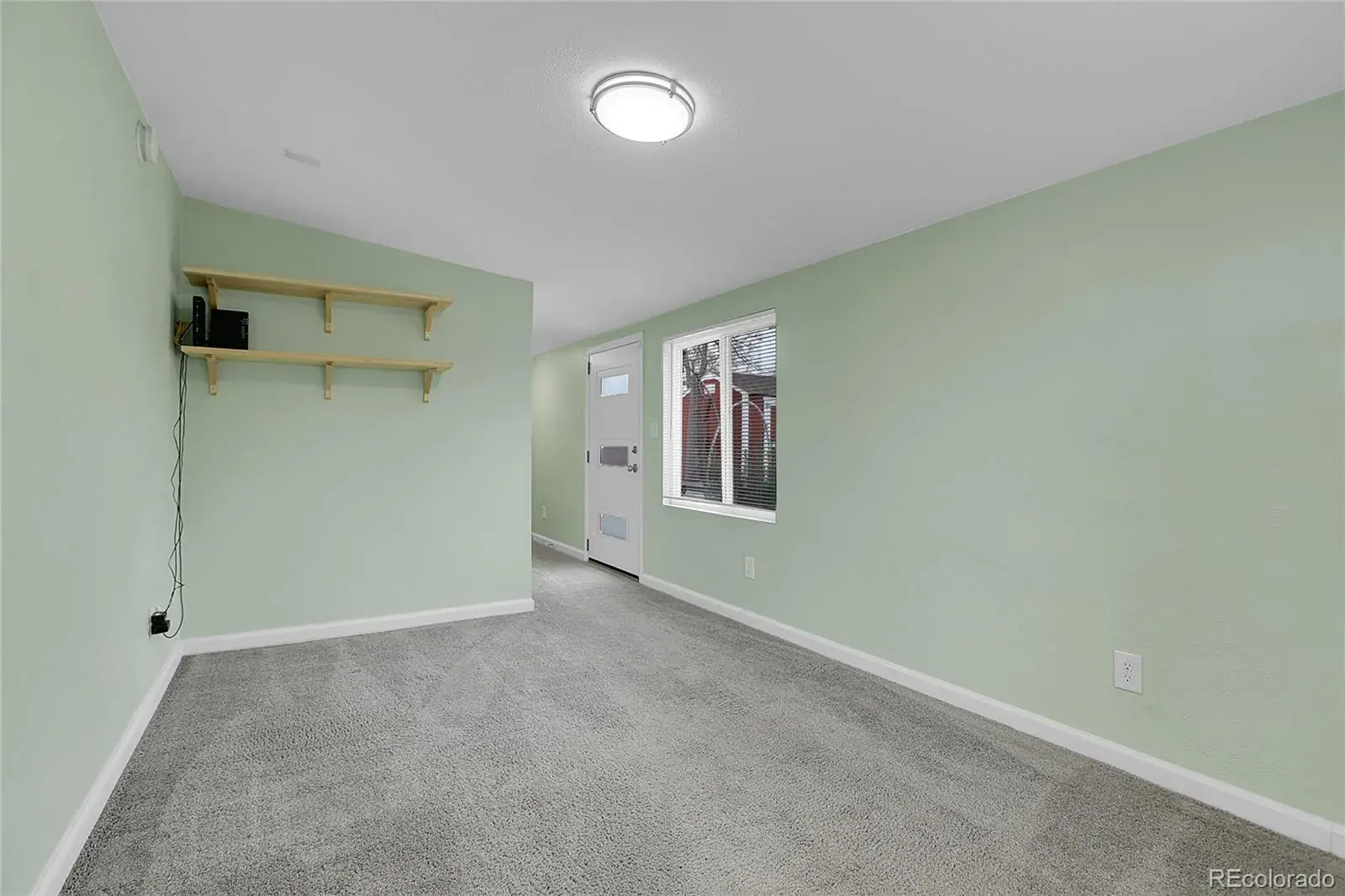 02062026010601 1600 16