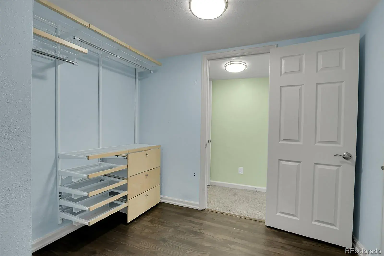 02062026010601 1600 22