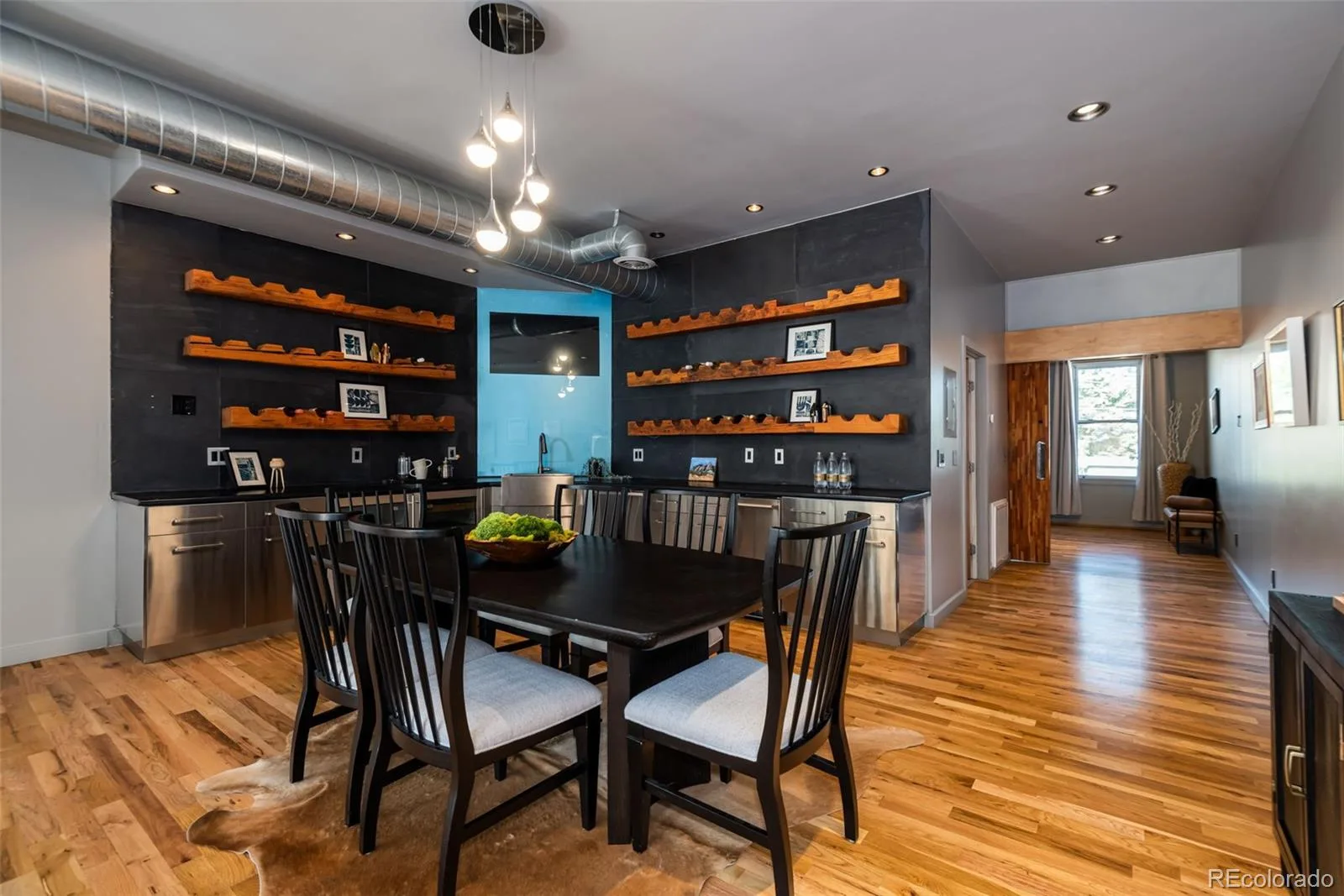 919 Santa Fe Drive Denver CO 80204 | MLS #REC6882559 08182026004438 1600 26