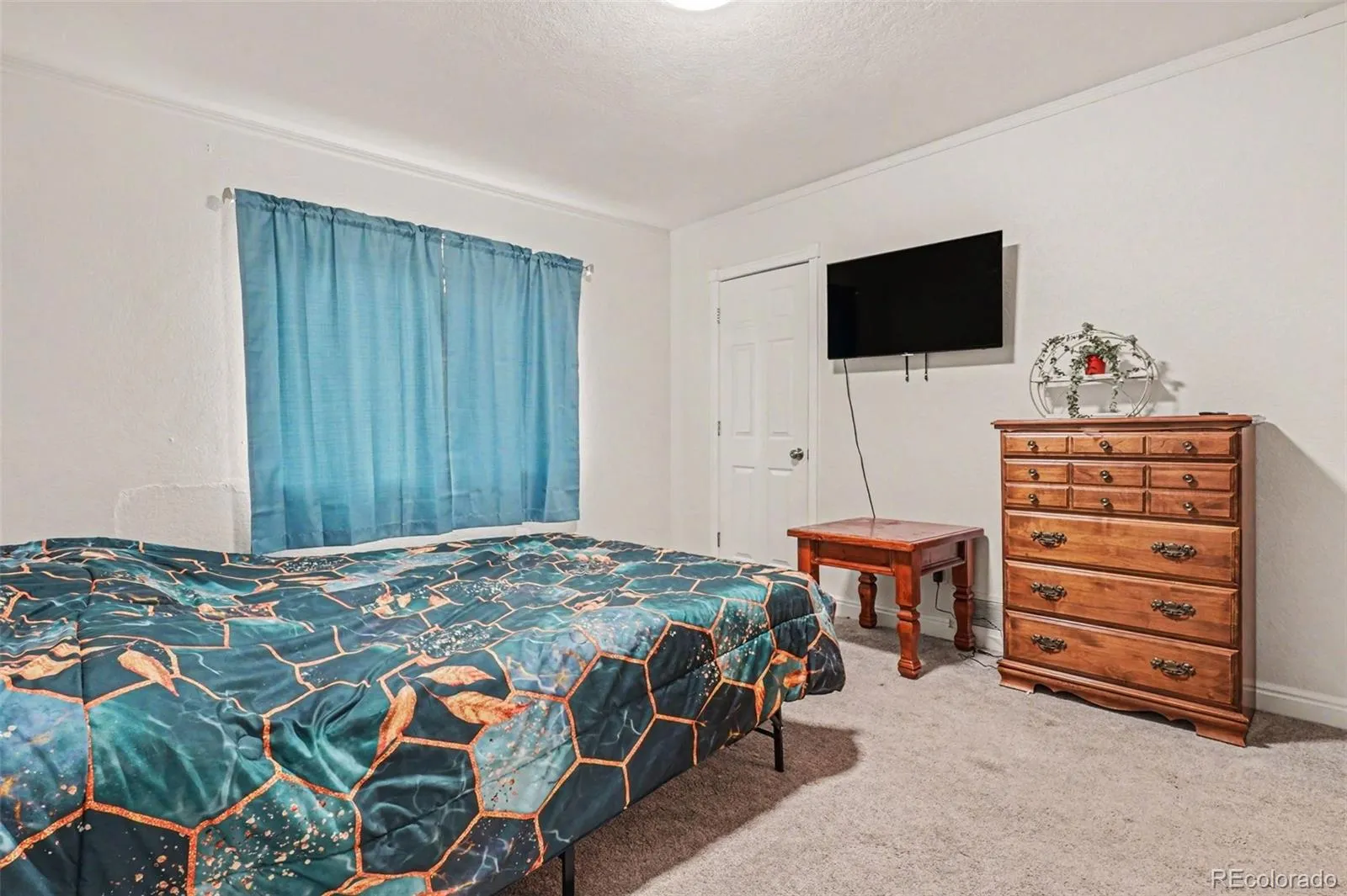 873 Troy Street Aurora CO 80011 MLS #REC6884304 05012026010647 1600 13
