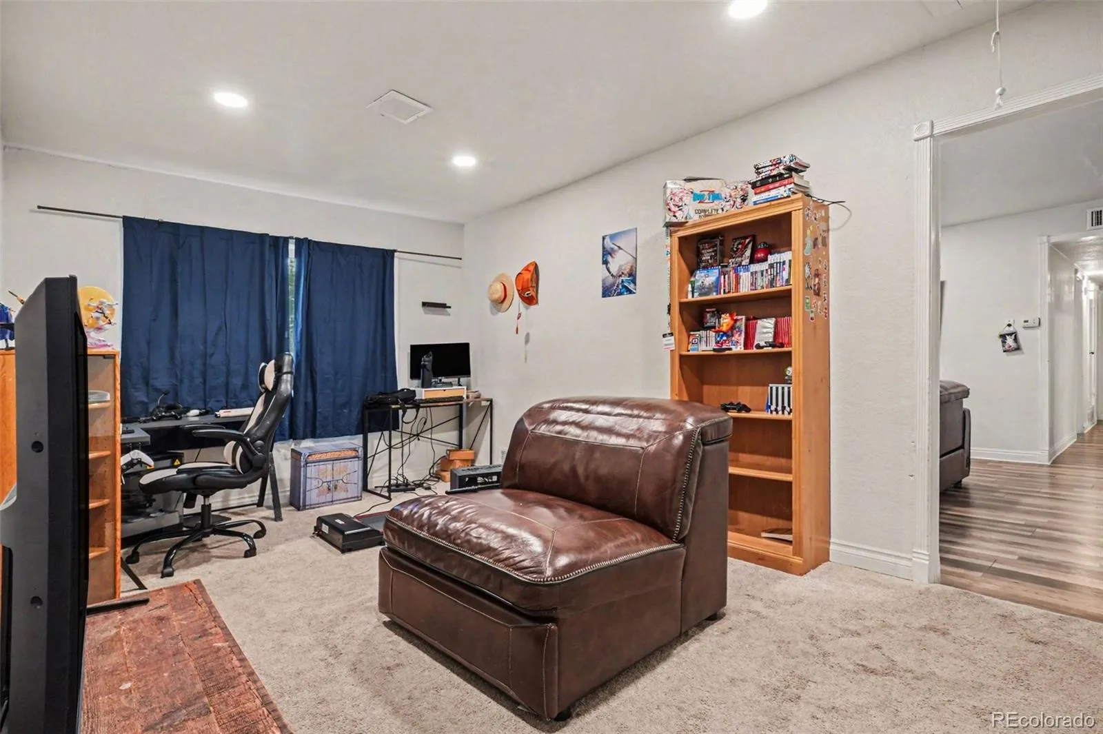 873 Troy Street Aurora CO 80011 MLS #REC6884304 05012026010647 1600 18