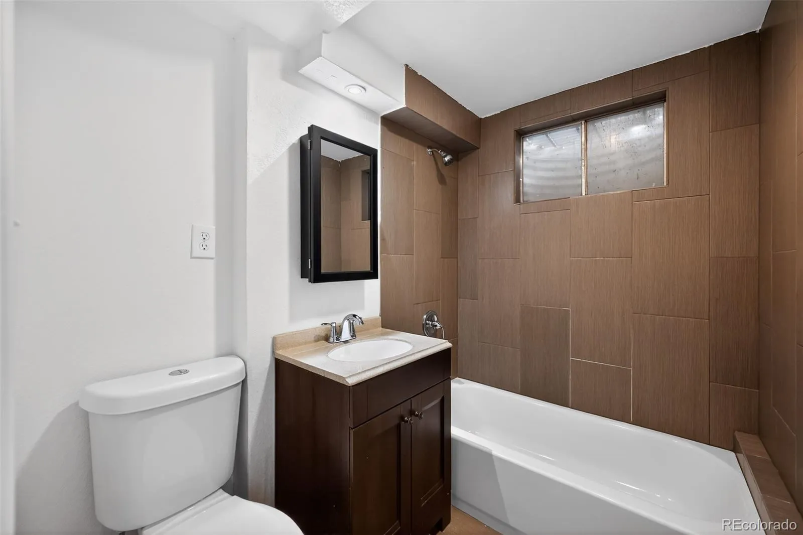 941 S Ironton Street Aurora CO 80012 MLS #REC6884705 05212026184747 1600 10