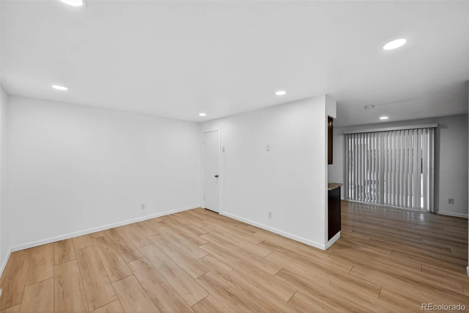 941 S Ironton Street Aurora CO 80012 MLS #REC6884705 05212026184747 1600 9
