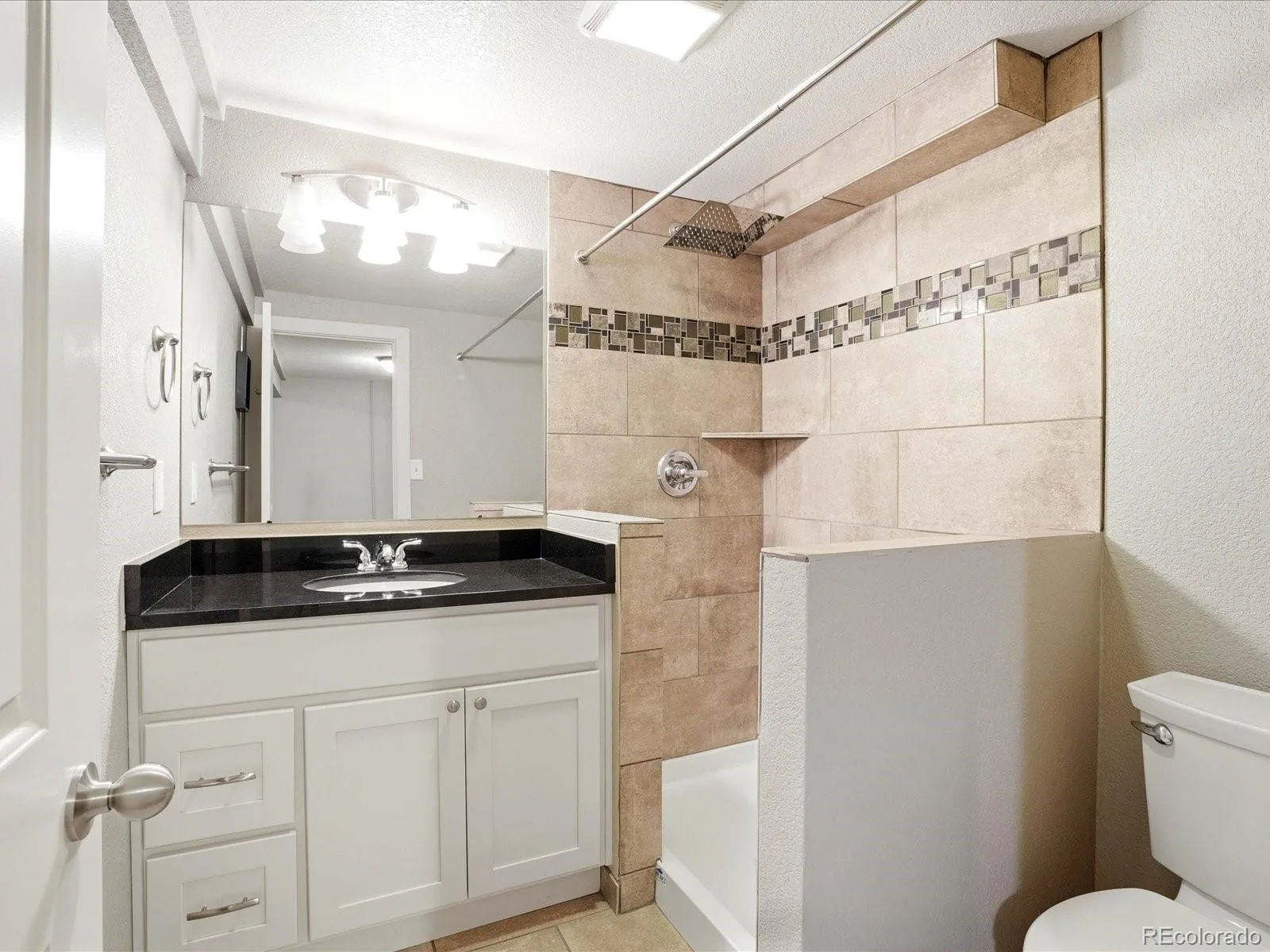 4840 S Huron Street Englewood CO 80110 | MLS #REC6885100 10132026152913 1600 25