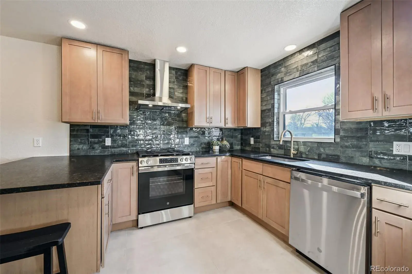 01162026013044 1600 11