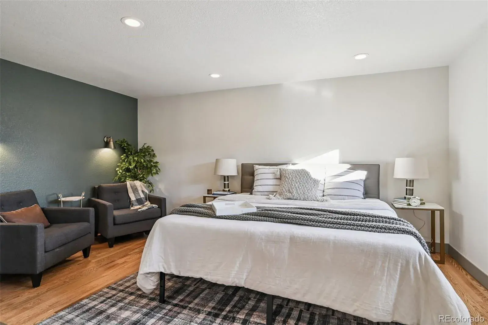 01162026013044 1600 16