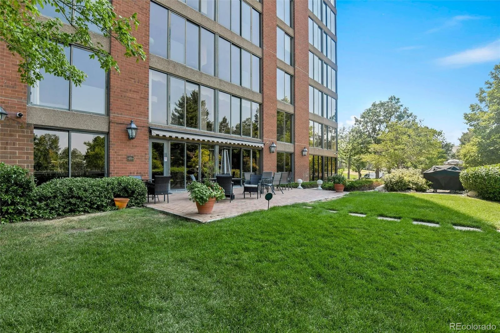 1900 E Girard Place #203 Englewood CO 80113 | MLS #REC6887104 08062026201236 1600 39
