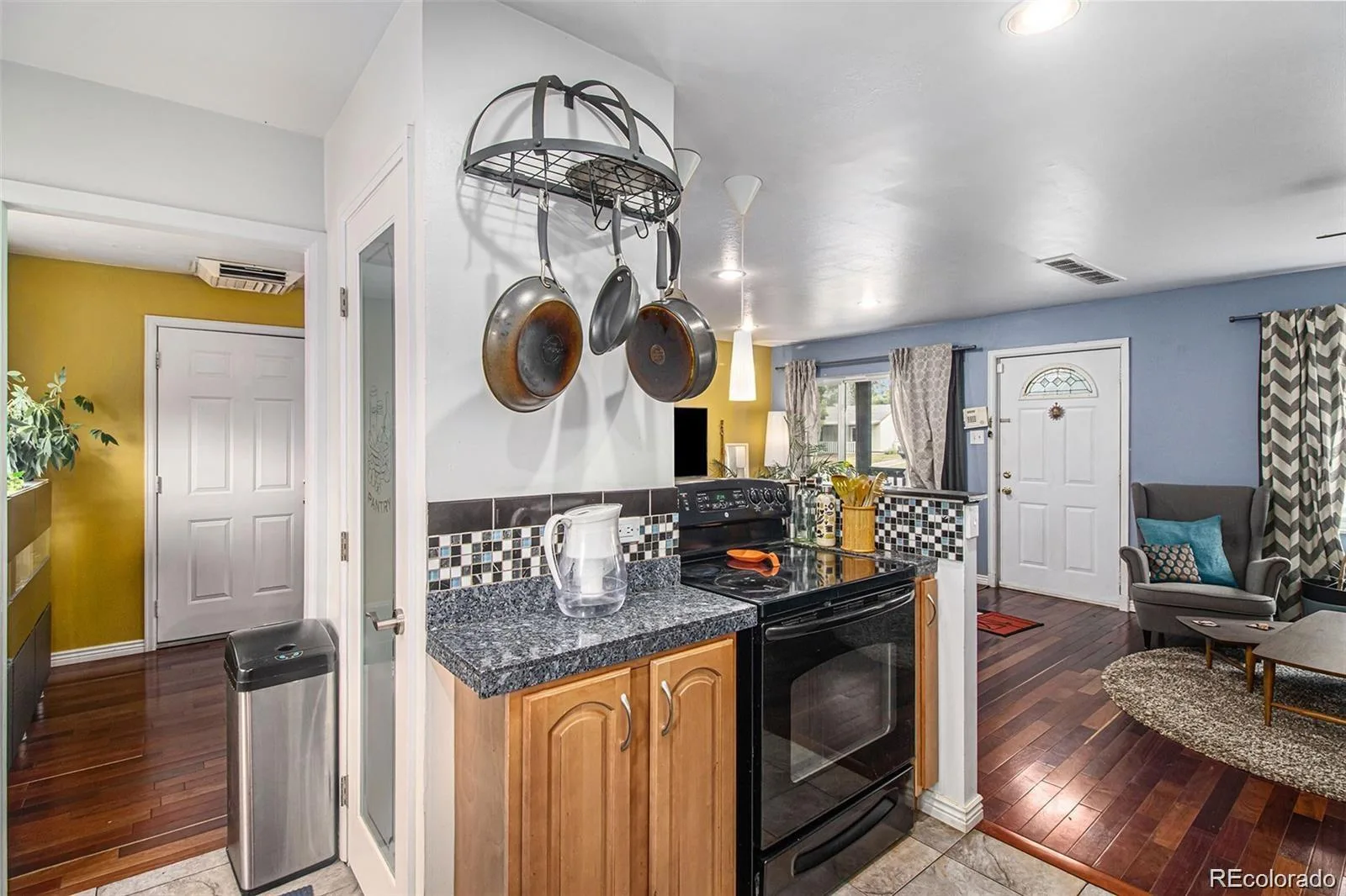 2895 S Cherry Way Denver CO 80222 MLS #REC6888027 06152026073730 1600 12