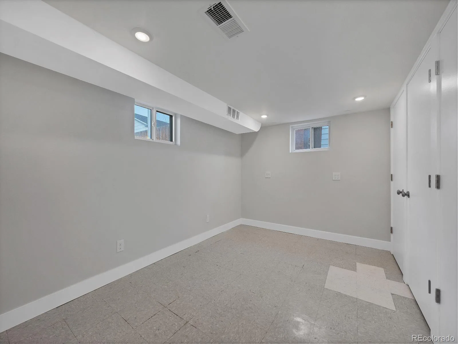 4035 S Logan Street Englewood CO 80113 | MLS #REC6888601 08072026141004 1600 22