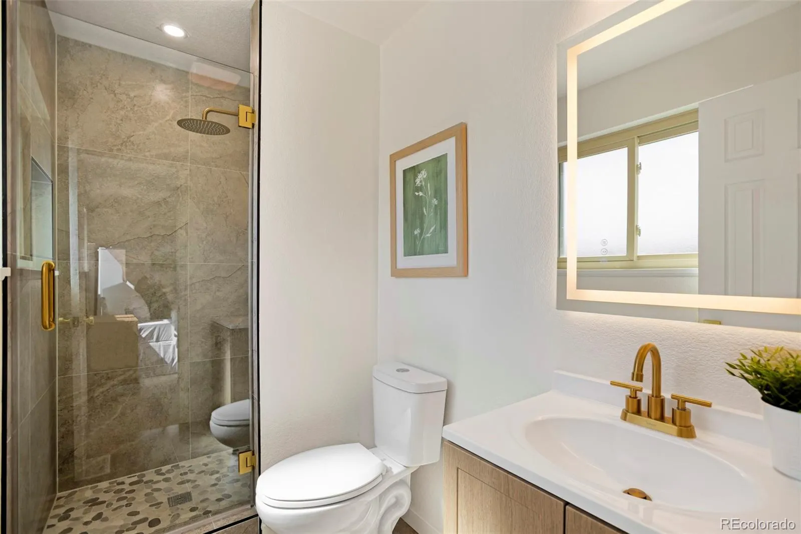 04072026202727 1600 16