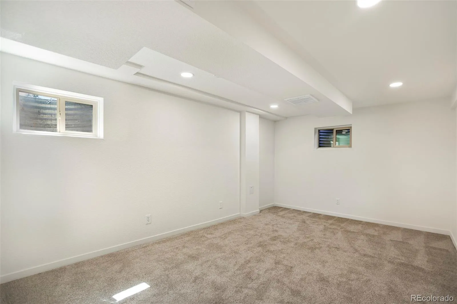 04072026202727 1600 24