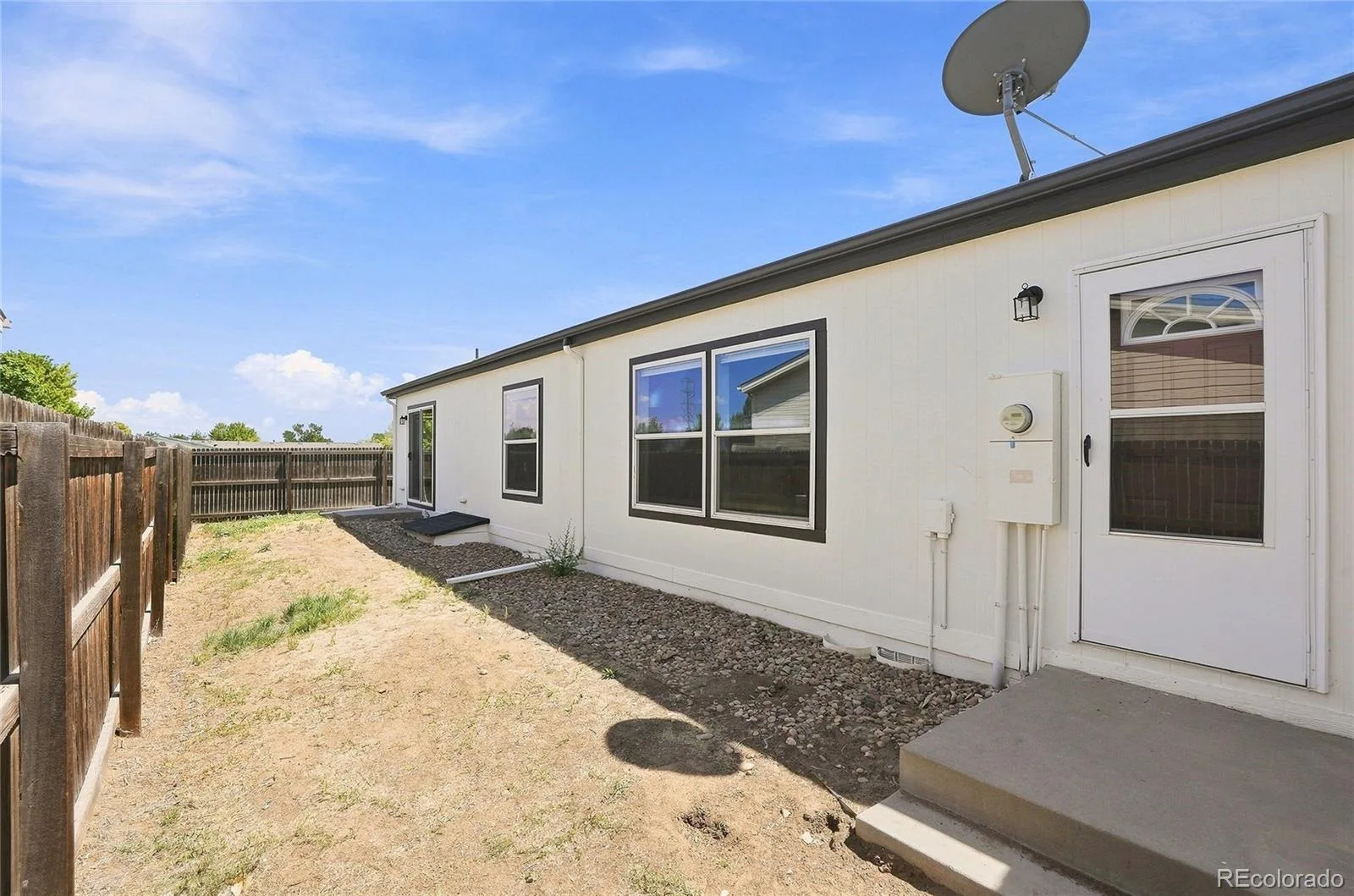 302 Apache Place Lochbuie CO 80603 | MLS #REC6889509 08192026060421 1600 44