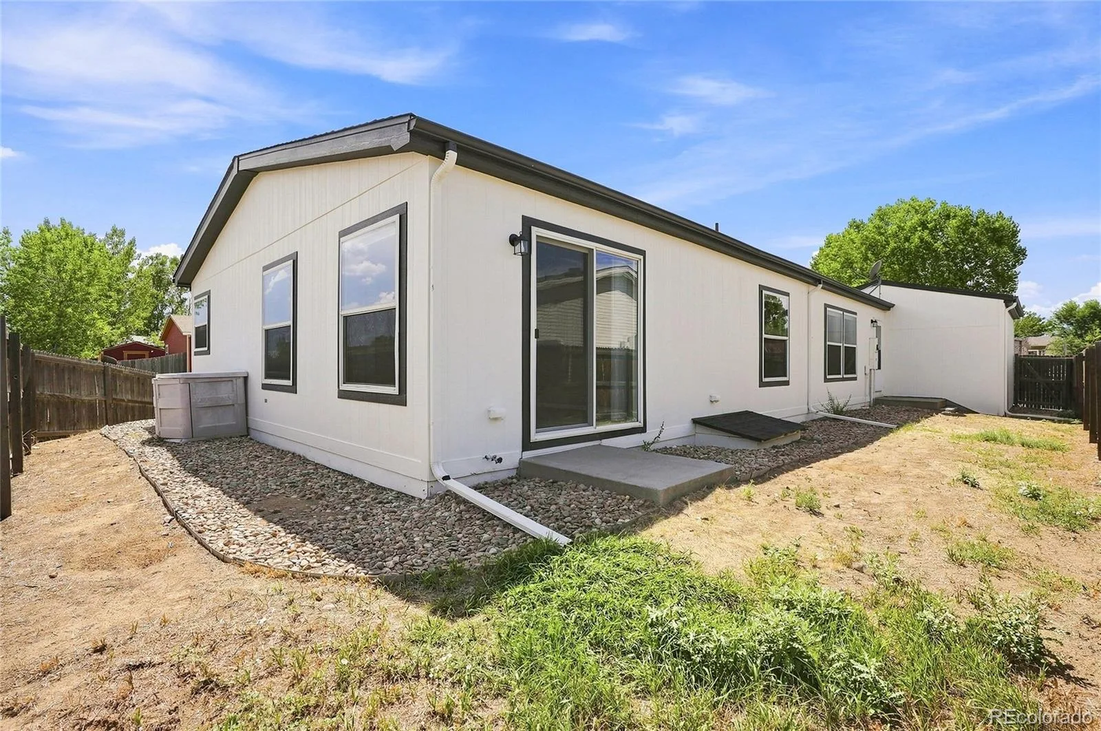 302 Apache Place Lochbuie CO 80603 | MLS #REC6889509 08192026060421 1600 45