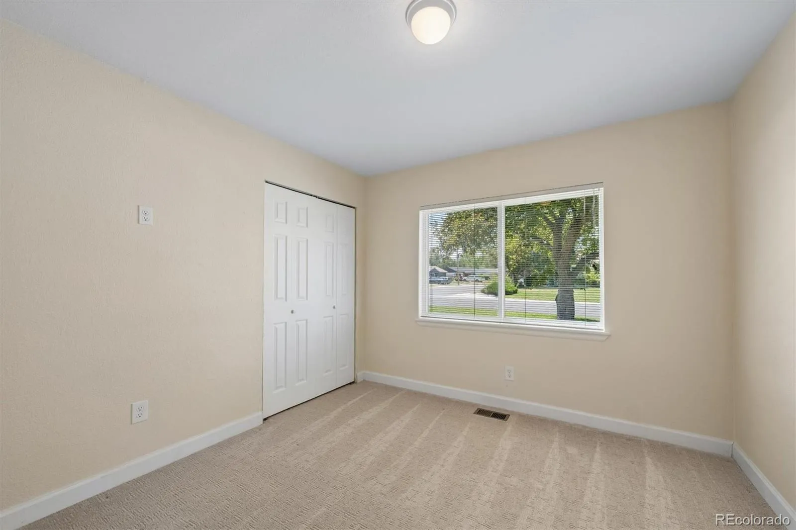 2876 S Elm Street Denver CO 80222 MLS #REC6890499 05272026024523 1600 13