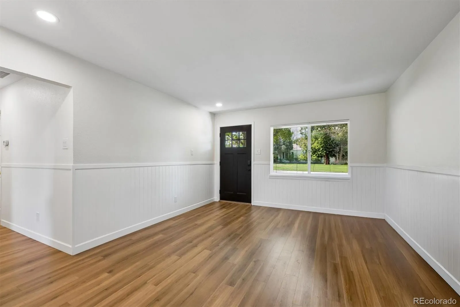 2876 S Elm Street Denver CO 80222 MLS #REC6890499 05272026024523 1600 2