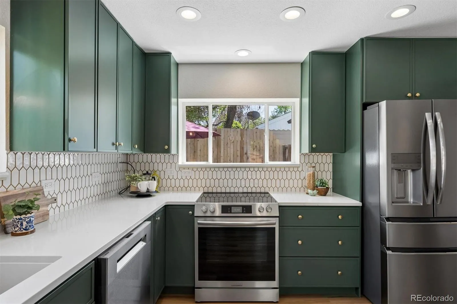 2876 S Elm Street Denver CO 80222 MLS #REC6890499 05272026024523 1600 7