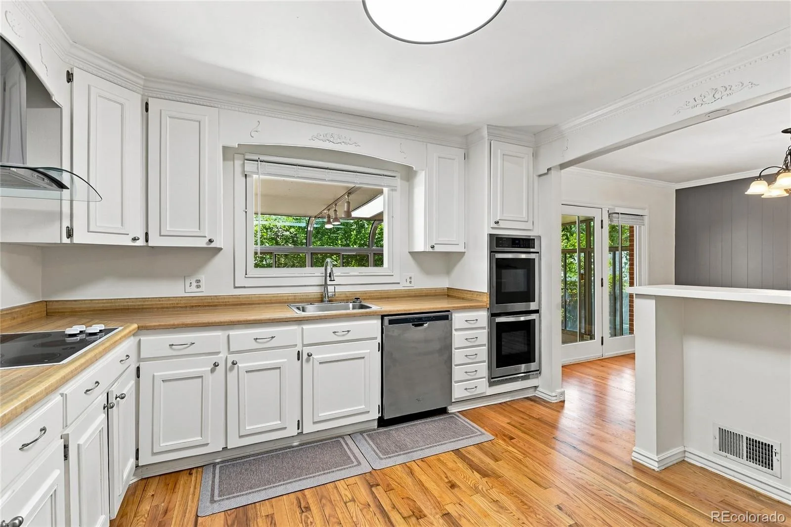 6850 S Downing W Circle Centennial CO 80122 | MLS #REC6890516 08182026184418 1600 15