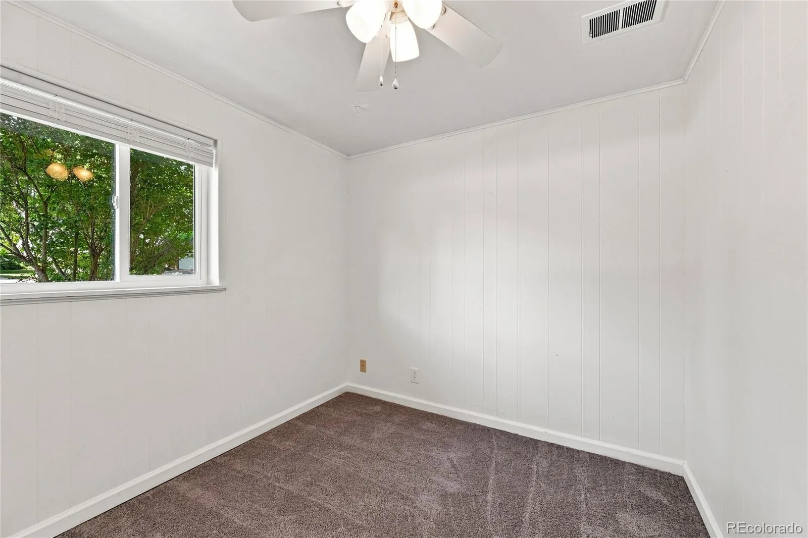 6850 S Downing W Circle Centennial CO 80122 | MLS #REC6890516 08182026184418 1600 23
