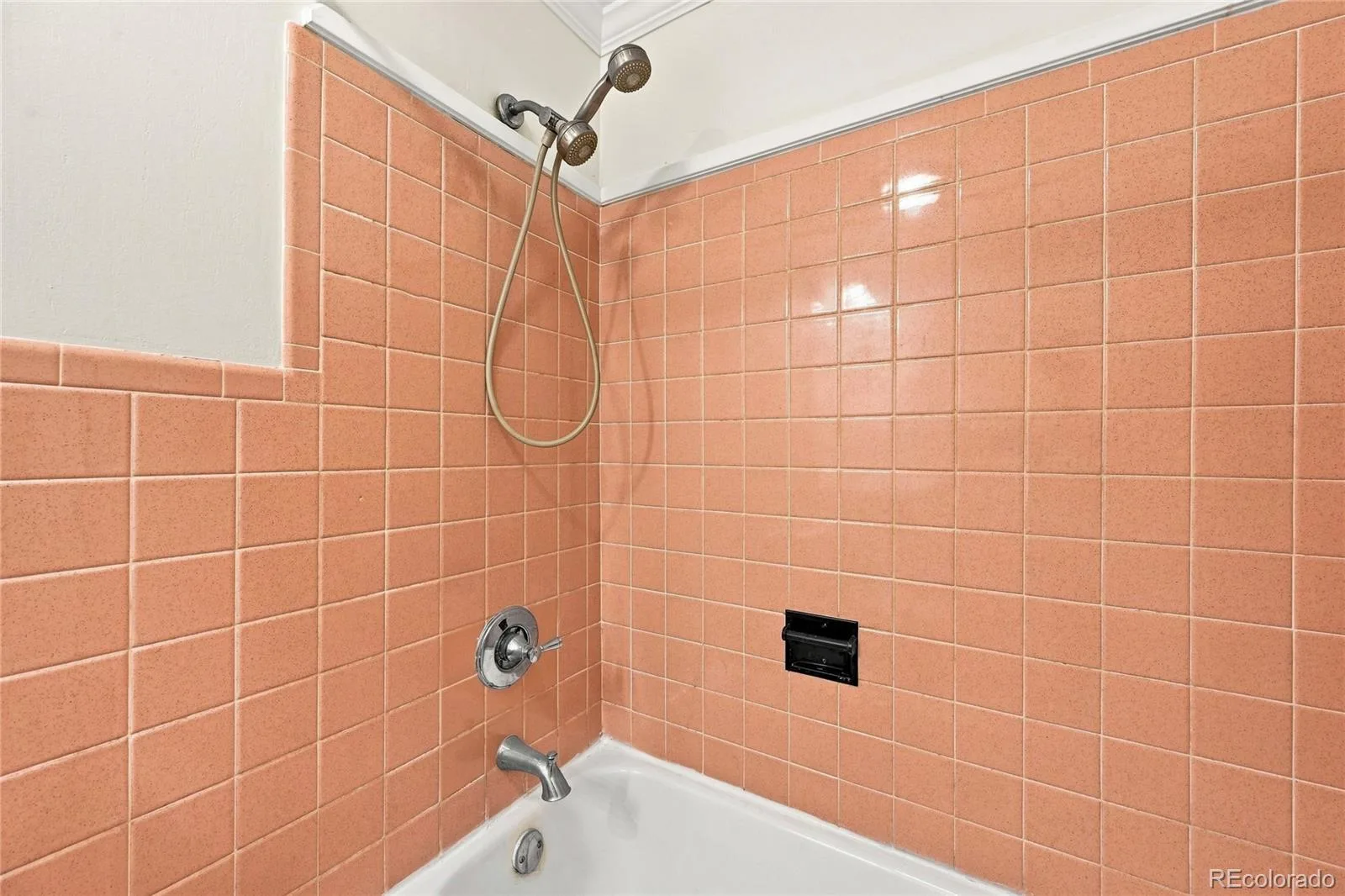 6850 S Downing W Circle Centennial CO 80122 | MLS #REC6890516 08182026184418 1600 28