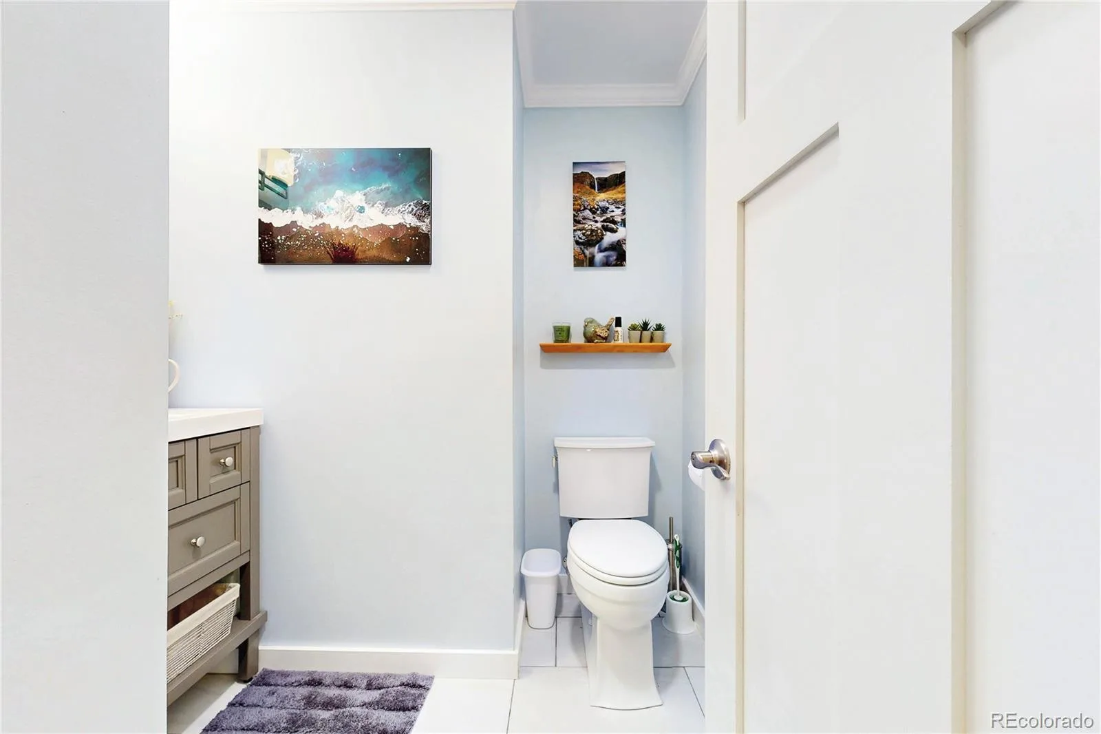 668 S Jasmine Way Denver CO 80224 | MLS #REC6891089 10022026195844 1600 24