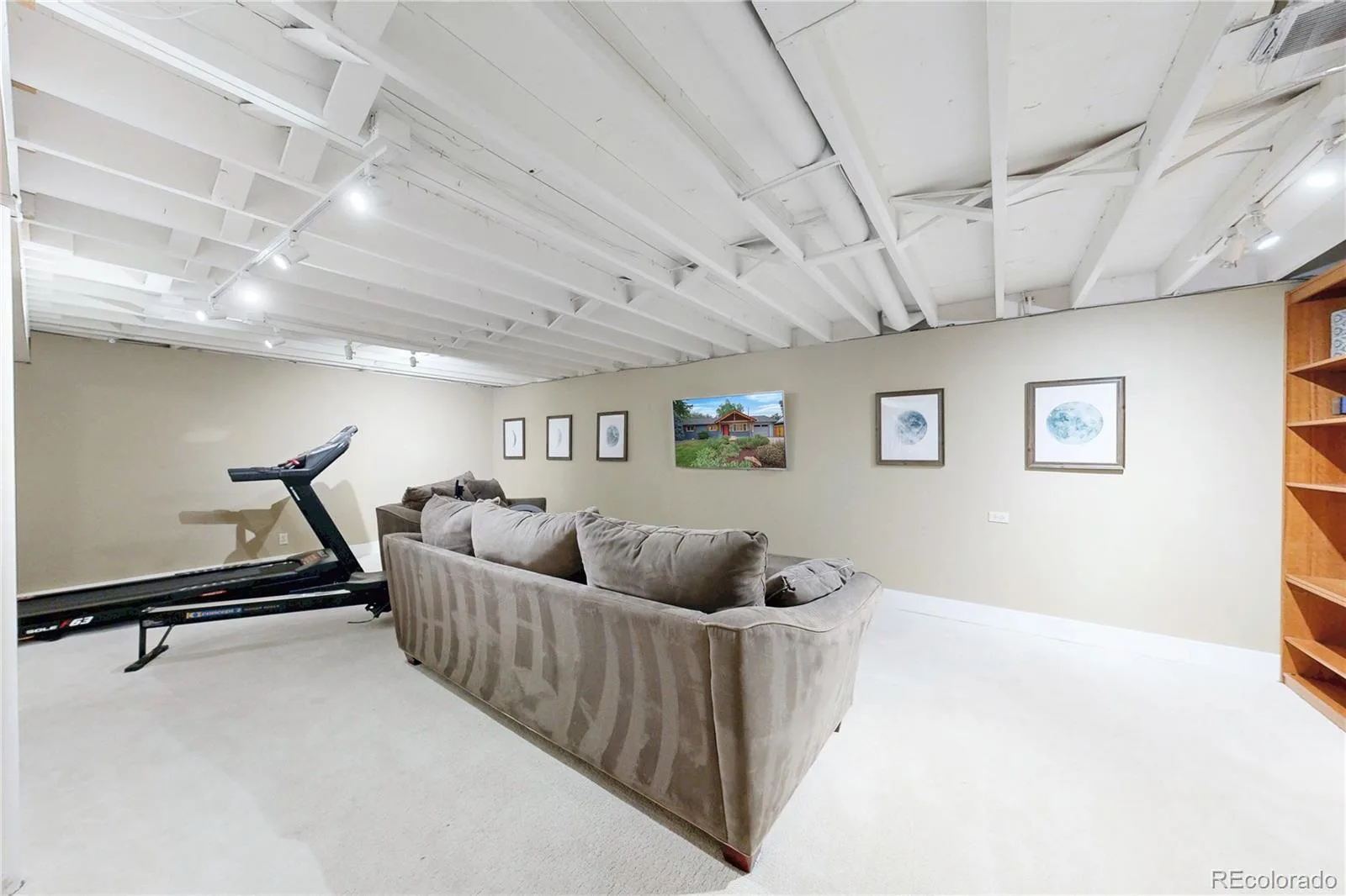 668 S Jasmine Way Denver CO 80224 | MLS #REC6891089 10022026195844 1600 31