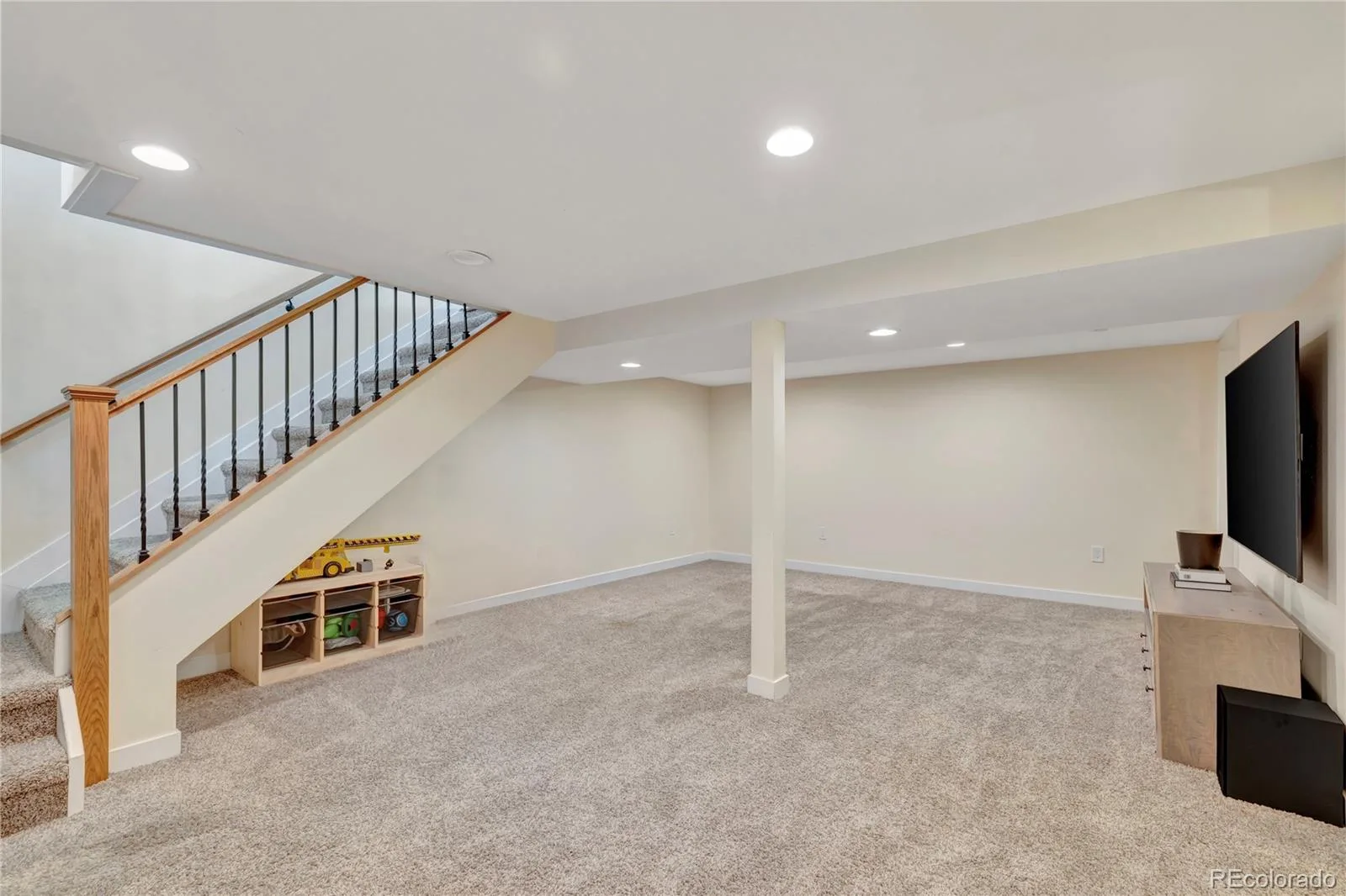 3945 S Inca Street Englewood CO 80110 | MLS #REC6891104 08122026190308 1600 10