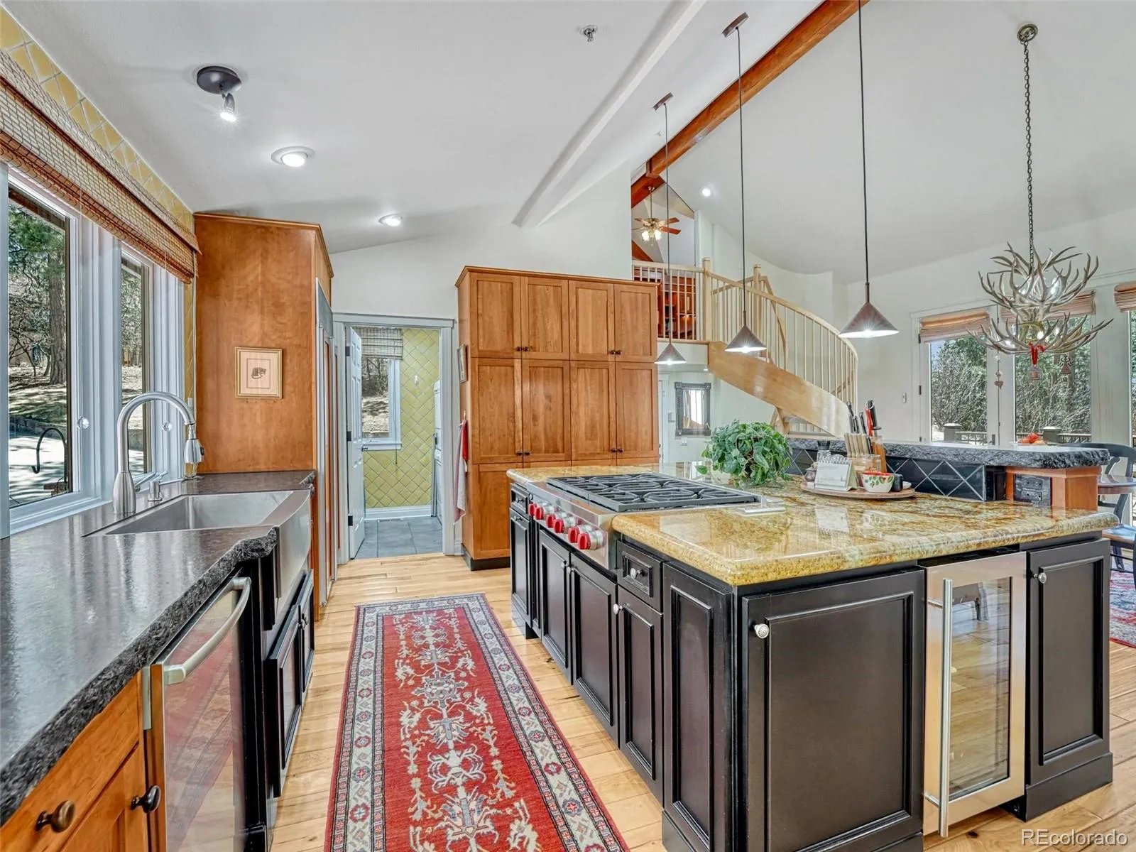 395 Orofino Drive Castle Rock CO 80108 MLS #REC6891307 04172026174903 1600 11