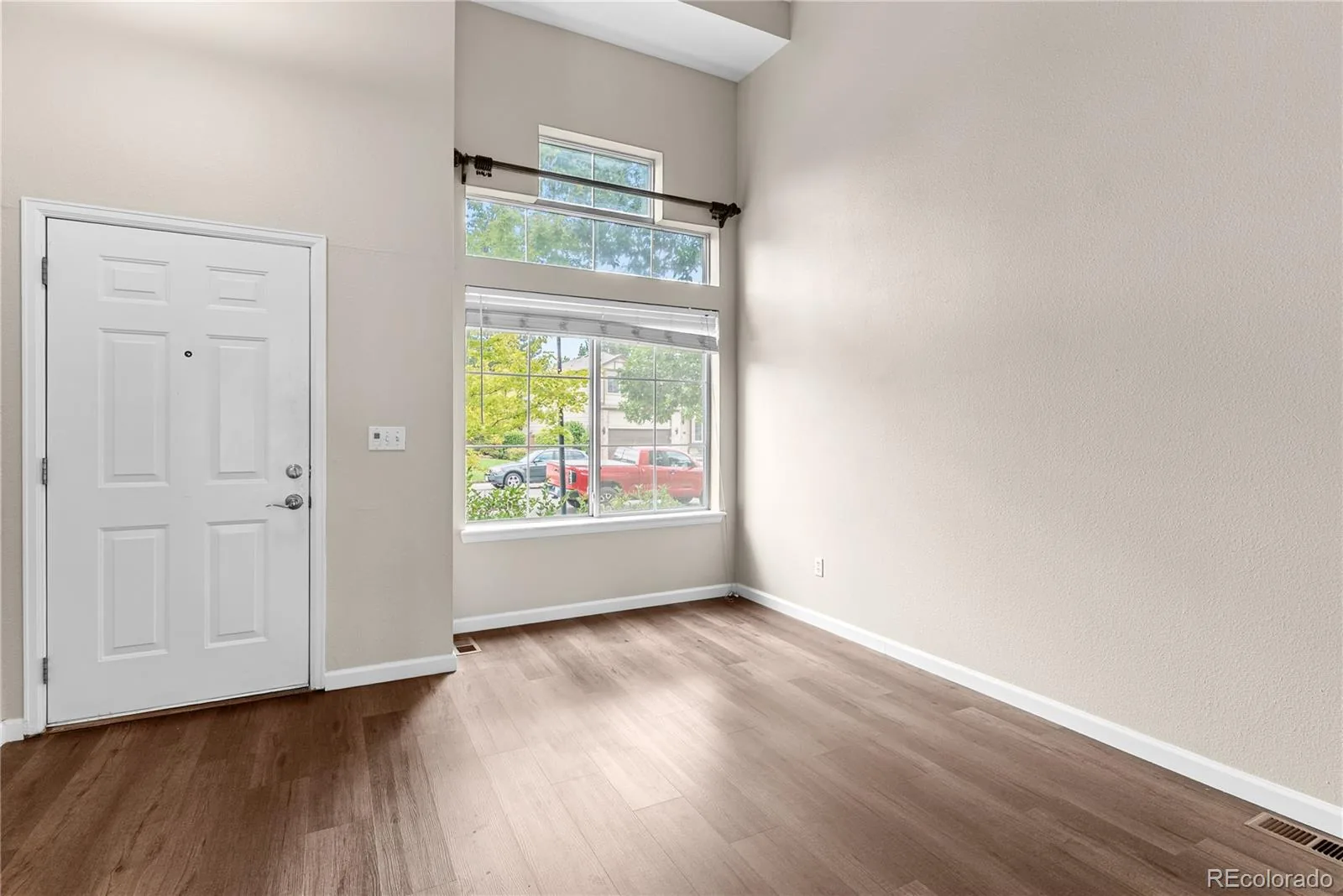 9674 Newcastle Drive Littleton CO 80130 | MLS #REC6891759 08132026193014 1600 1
