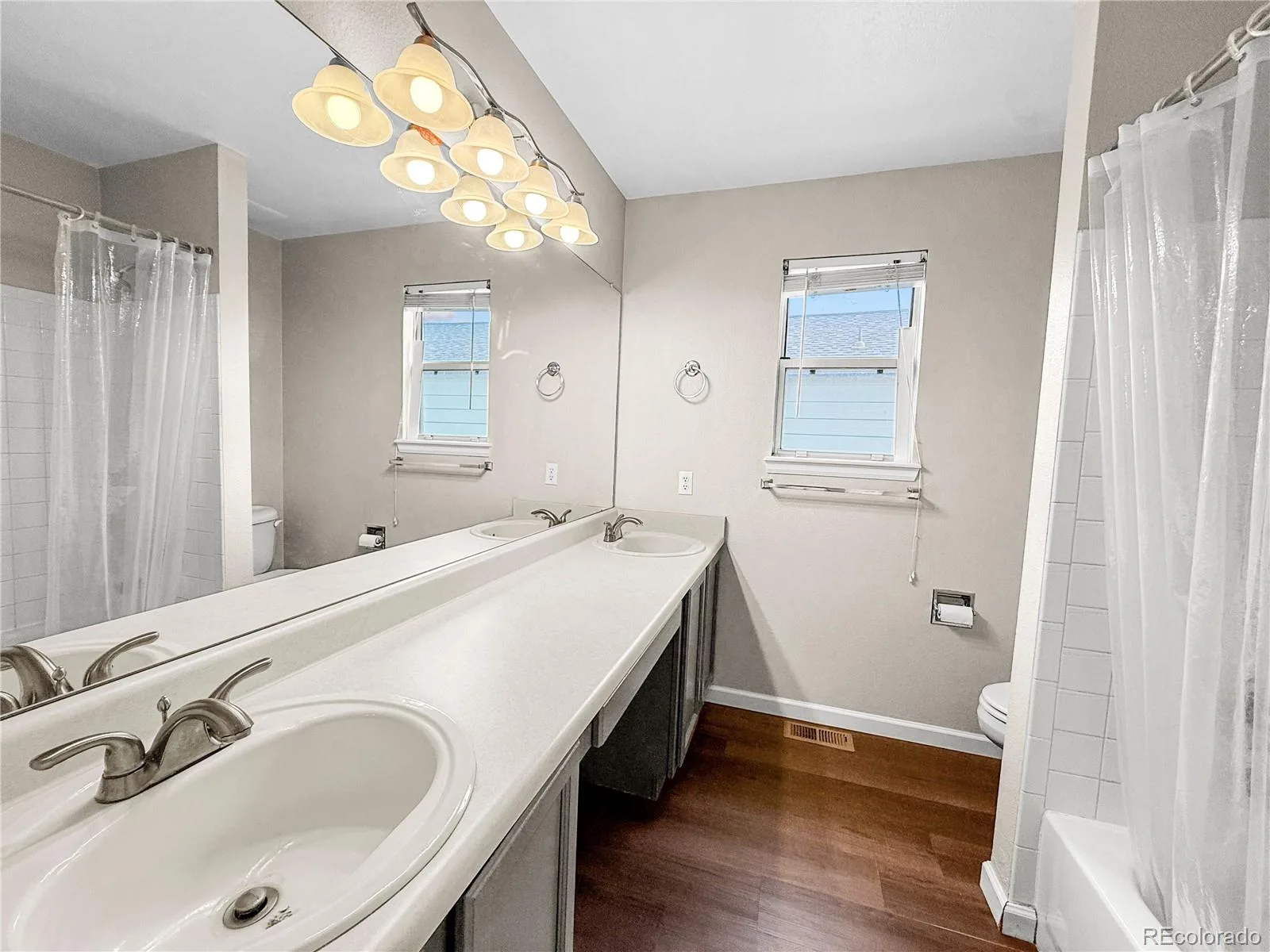 9674 Newcastle Drive Littleton CO 80130 | MLS #REC6891759 08132026193014 1600 10