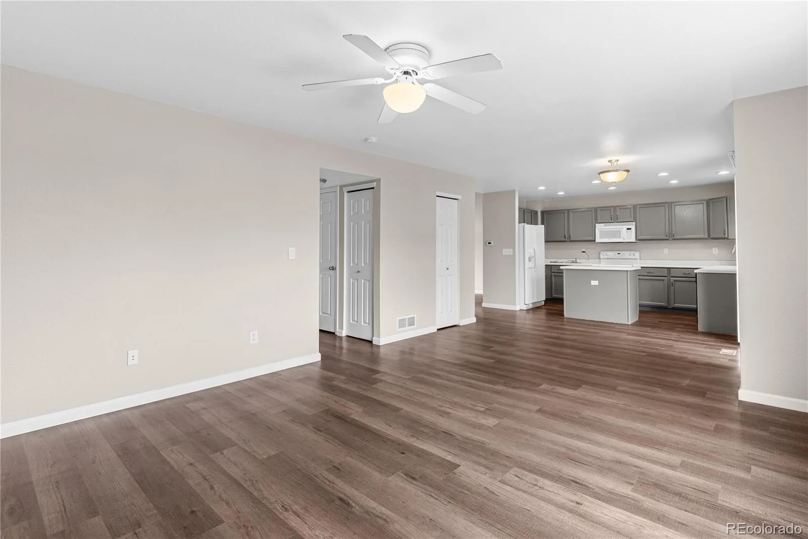 9674 Newcastle Drive Littleton CO 80130 | MLS #REC6891759 08132026193014 1600 4