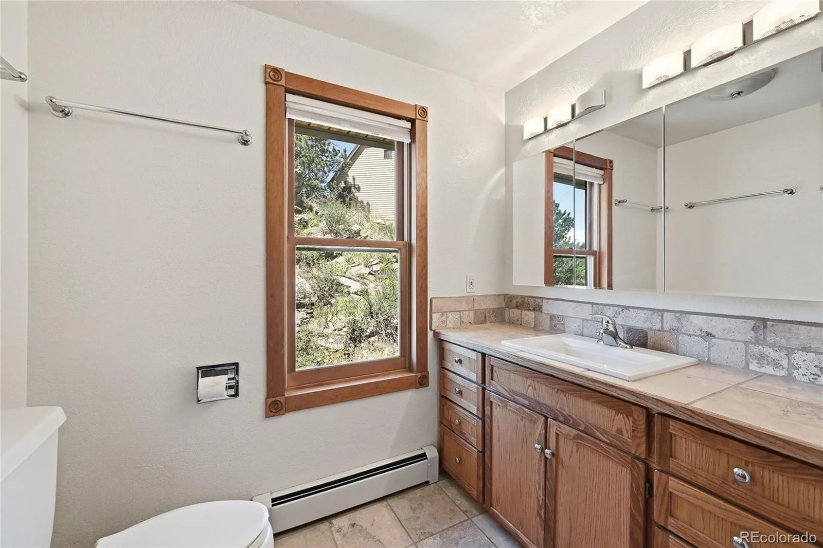 2415 Douglas Mountain Drive Golden CO 80403 | MLS #REC6892969 07292026212355 1600 29