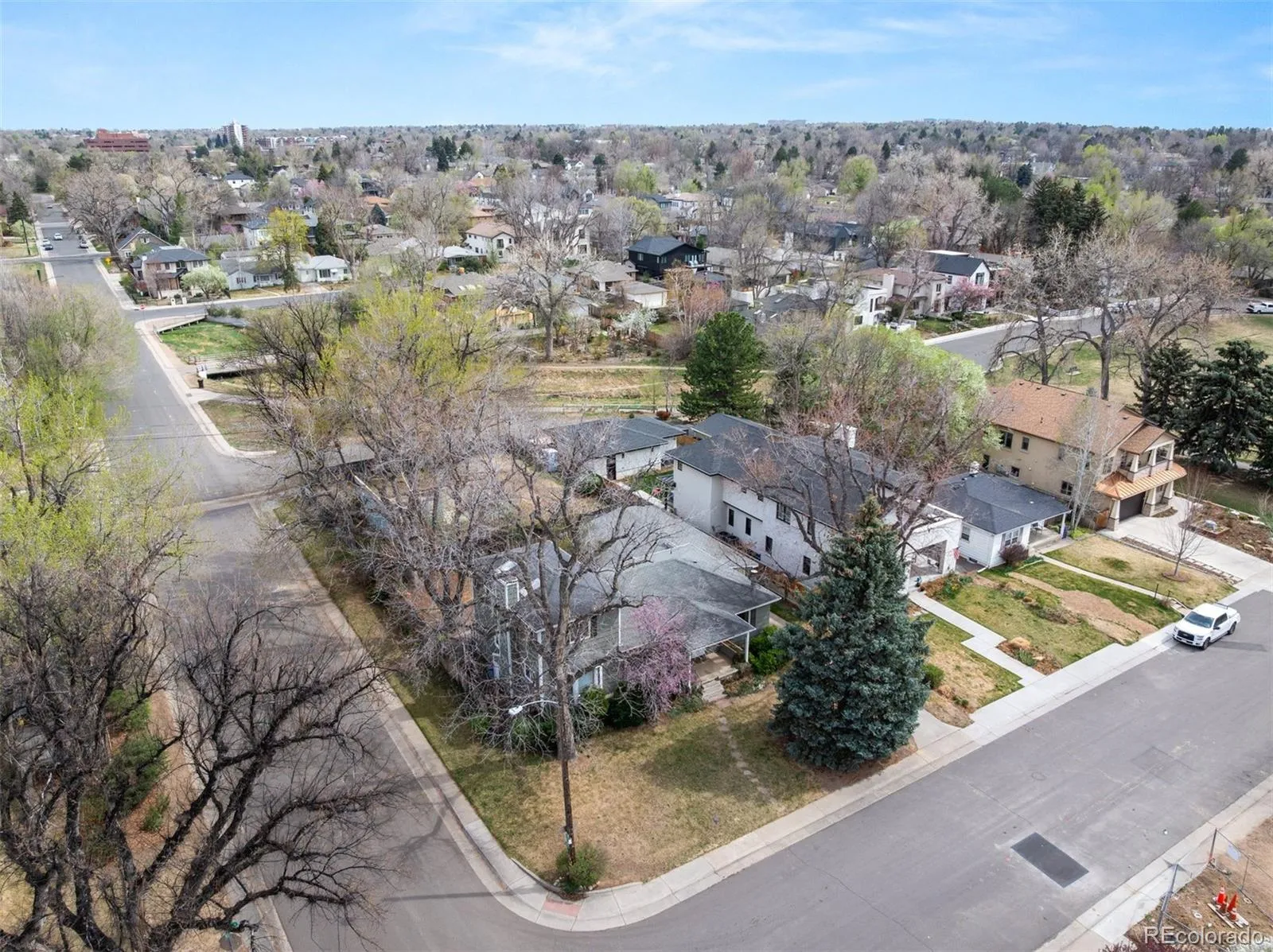 2600 S Saint Paul Street Denver CO 80210 MLS #REC6894157 05062026234835 1600 9