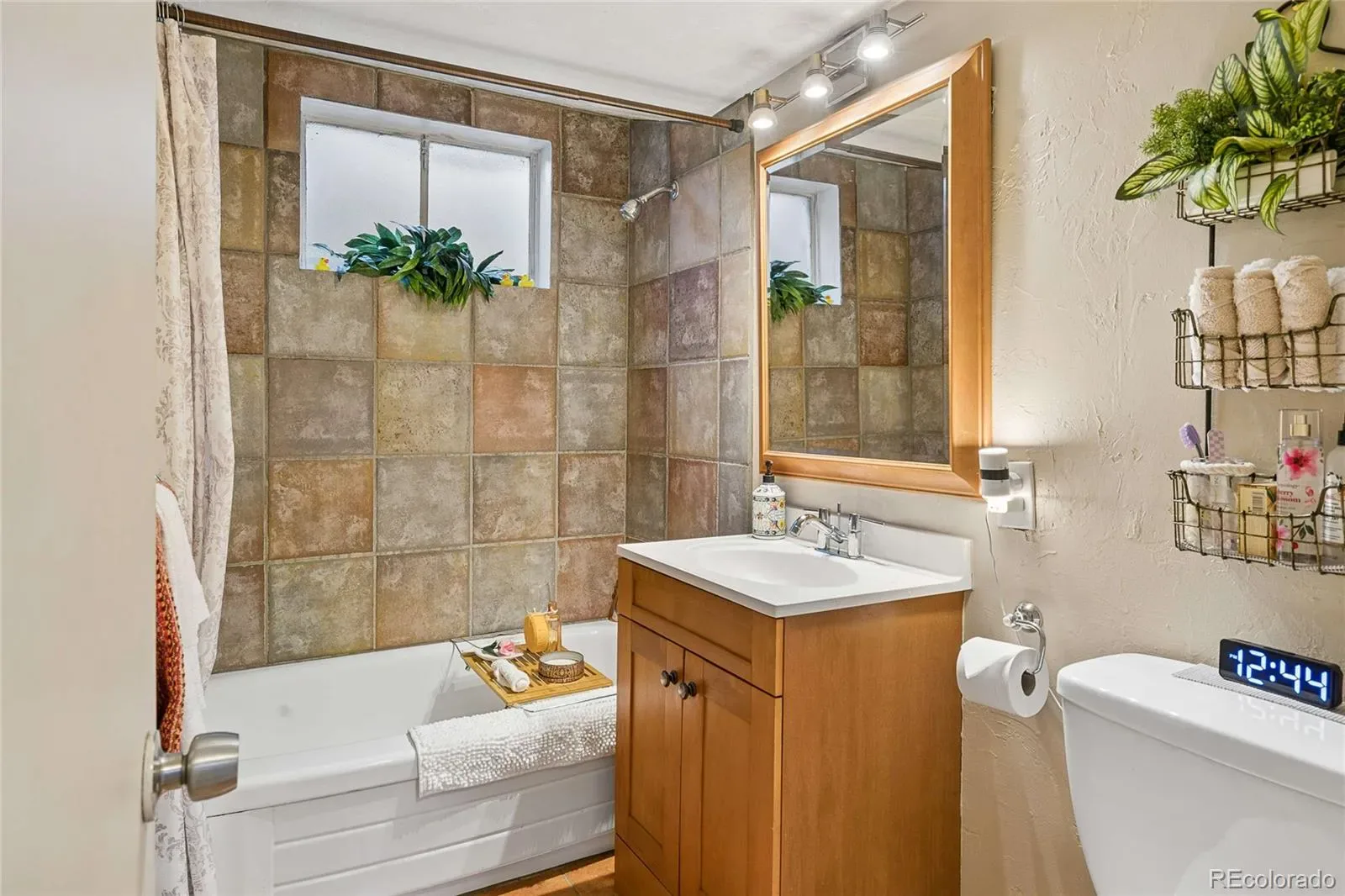 03212026151817 1600 28