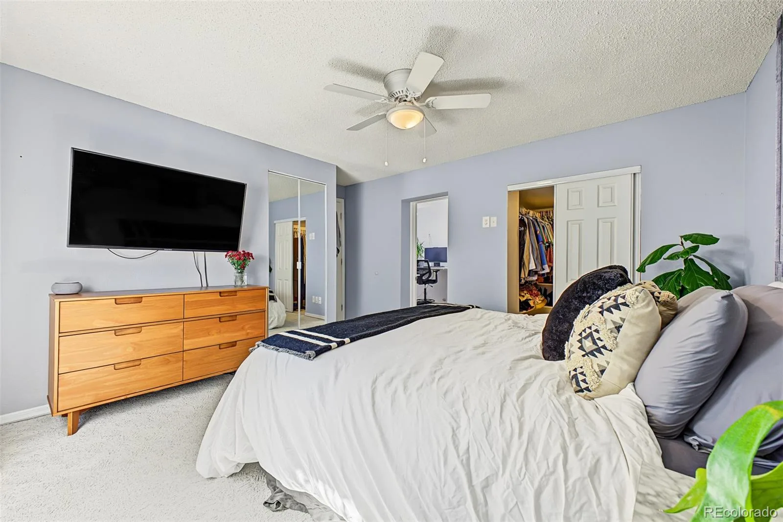 1740 S Vallejo Street Denver CO 80223 | MLS #REC6894519 09282026190439 1600 18