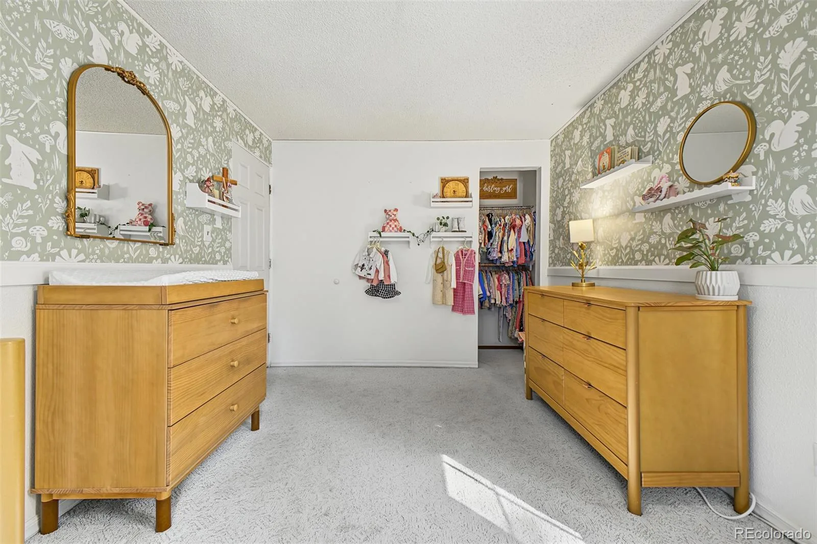 1740 S Vallejo Street Denver CO 80223 | MLS #REC6894519 09282026190439 1600 22