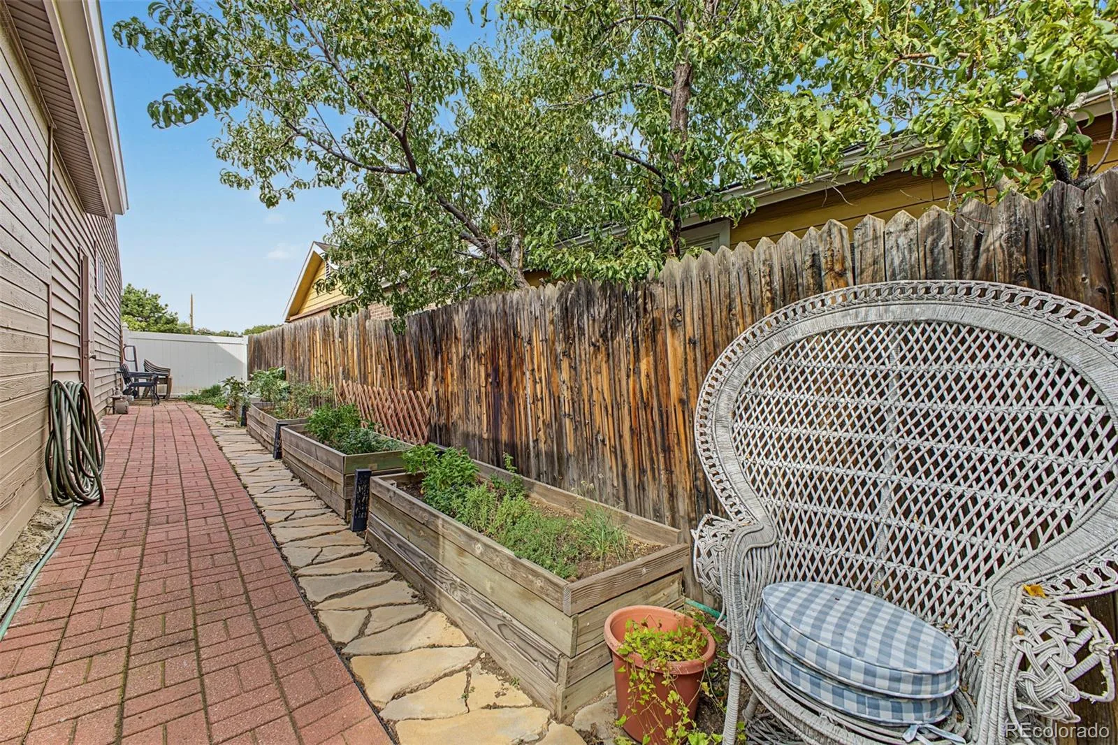 1740 S Vallejo Street Denver CO 80223 | MLS #REC6894519 09282026190439 1600 41