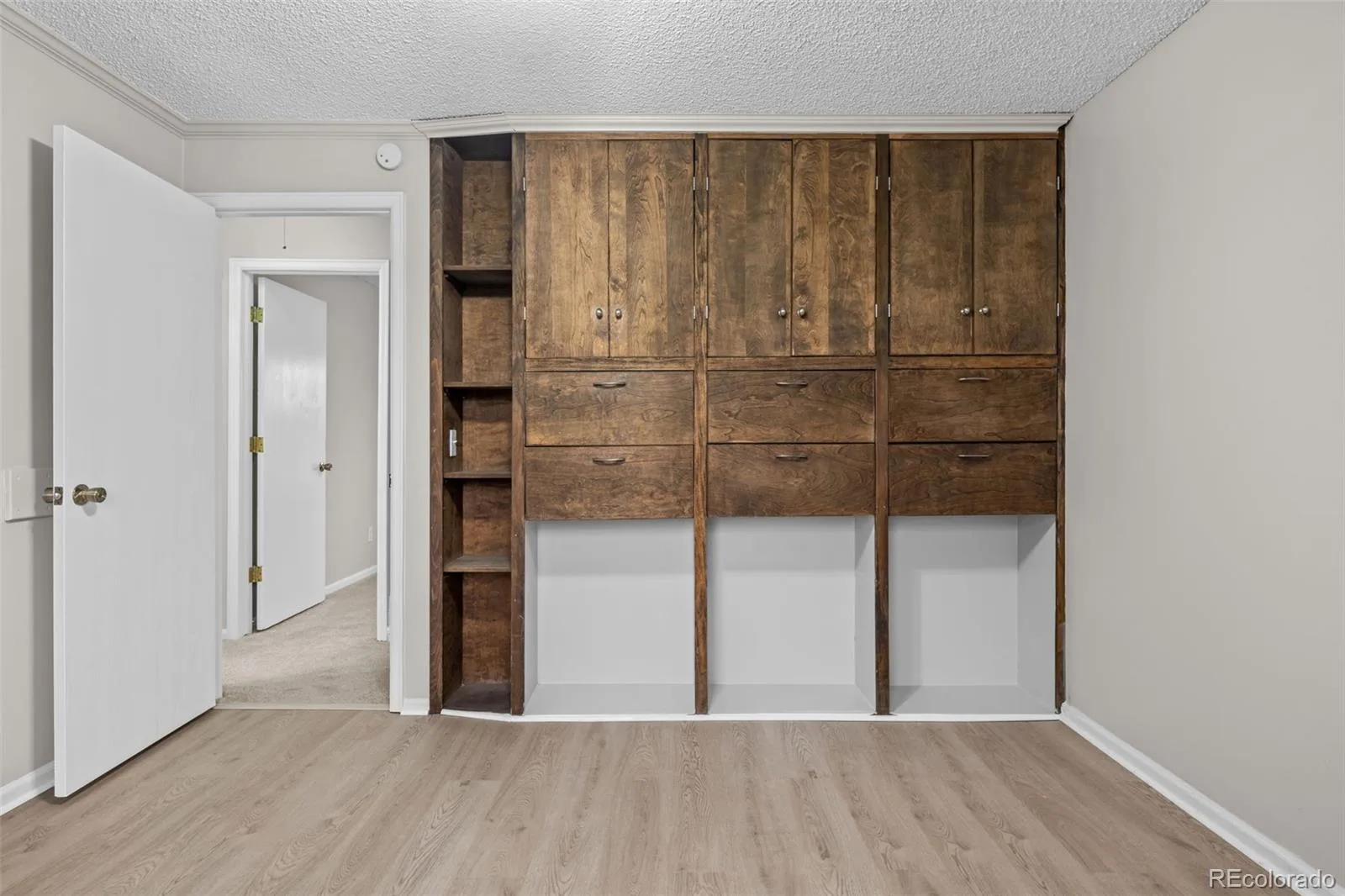 3946 S Flanders Way Aurora CO 80013 | MLS #REC6894811 08142026194440 1600 13
