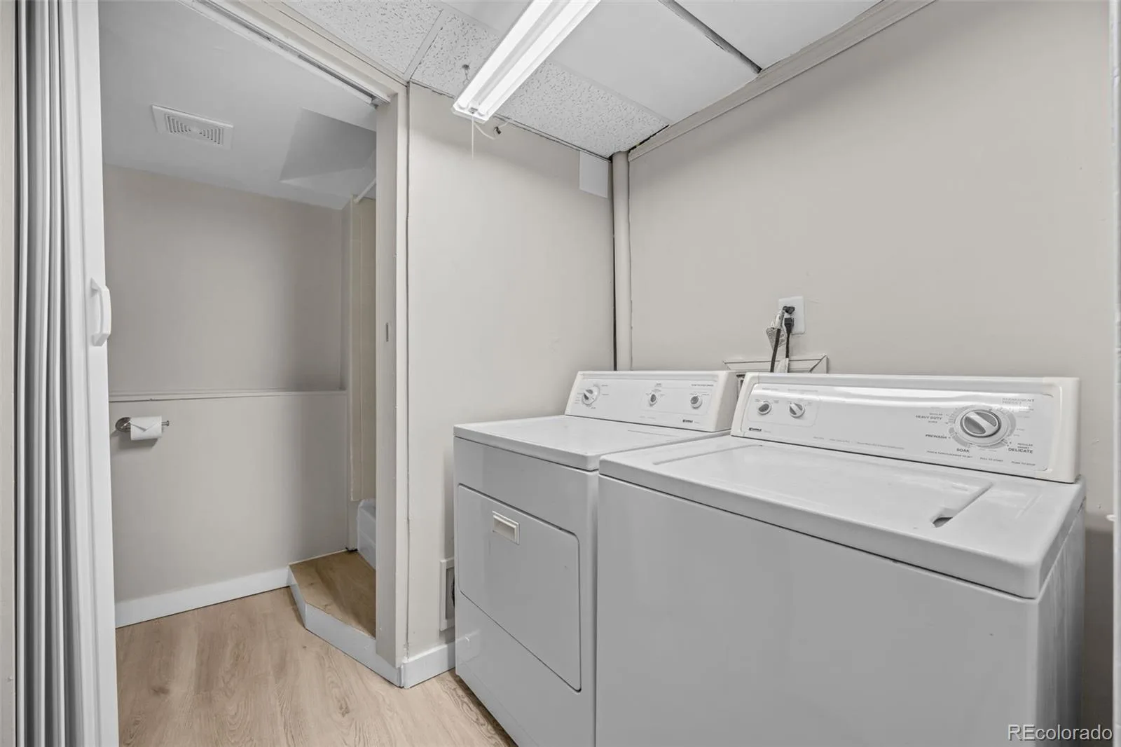 3946 S Flanders Way Aurora CO 80013 | MLS #REC6894811 08142026194440 1600 25