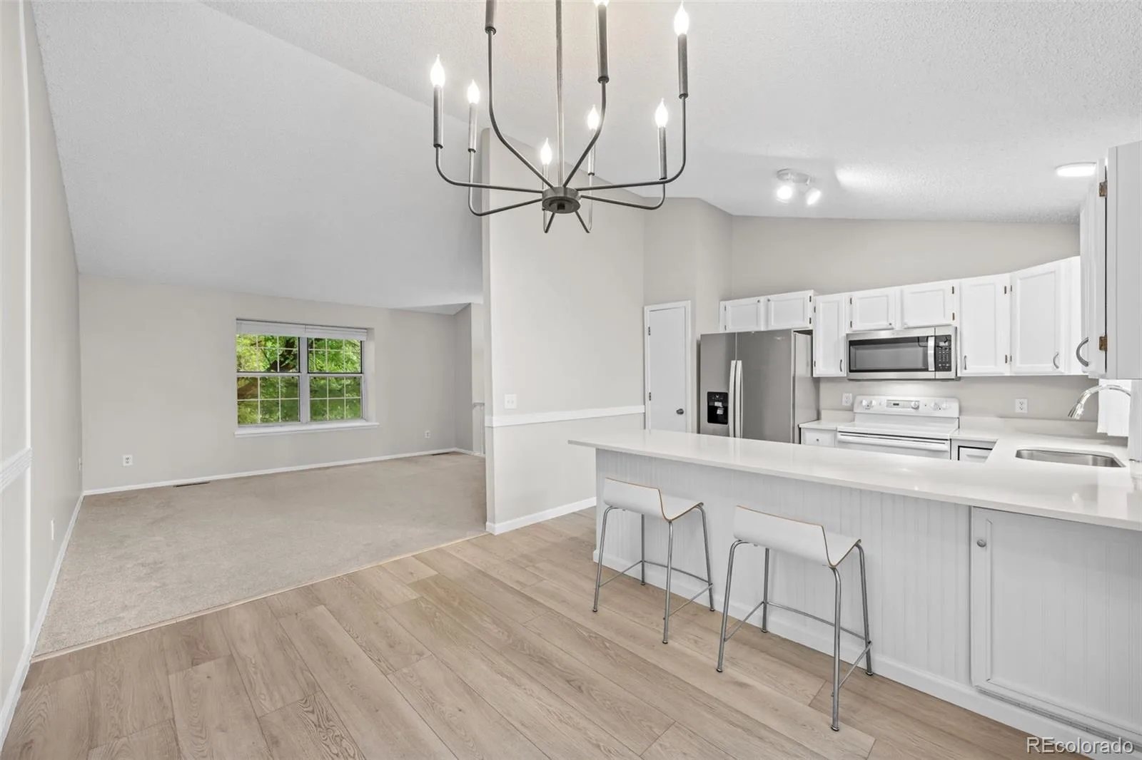 3946 S Flanders Way Aurora CO 80013 | MLS #REC6894811 08142026194440 1600 3