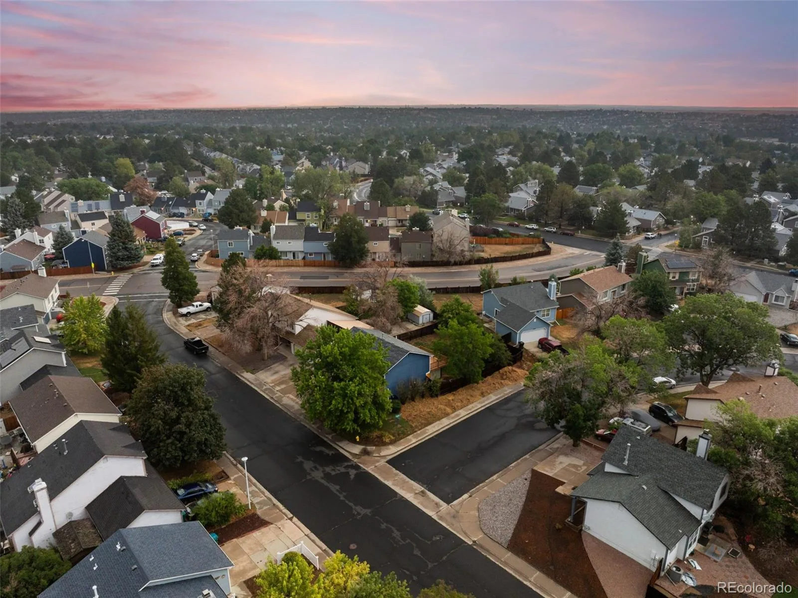 3946 S Flanders Way Aurora CO 80013 | MLS #REC6894811 08142026194440 1600 44