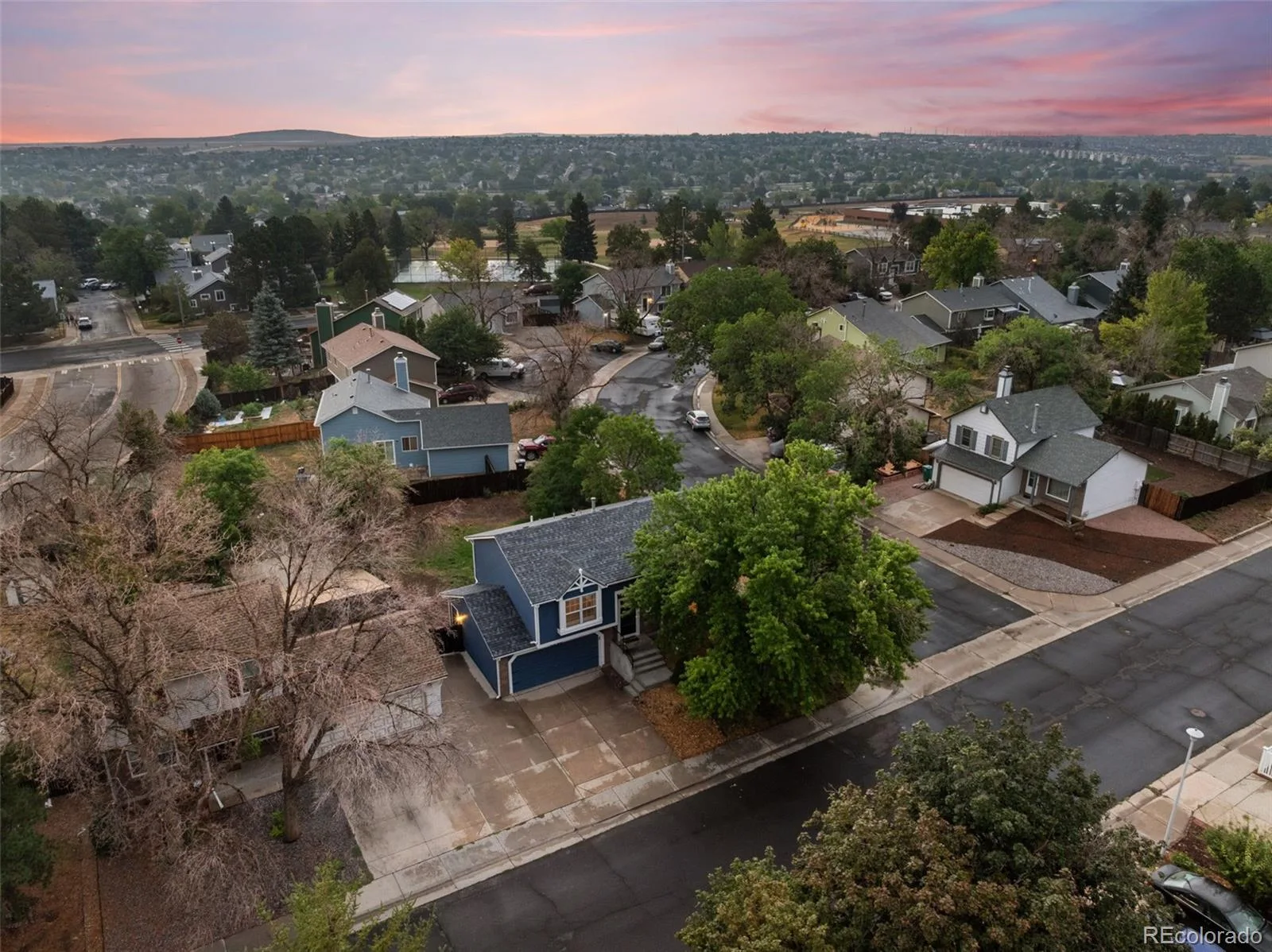3946 S Flanders Way Aurora CO 80013 | MLS #REC6894811 08142026194440 1600 45
