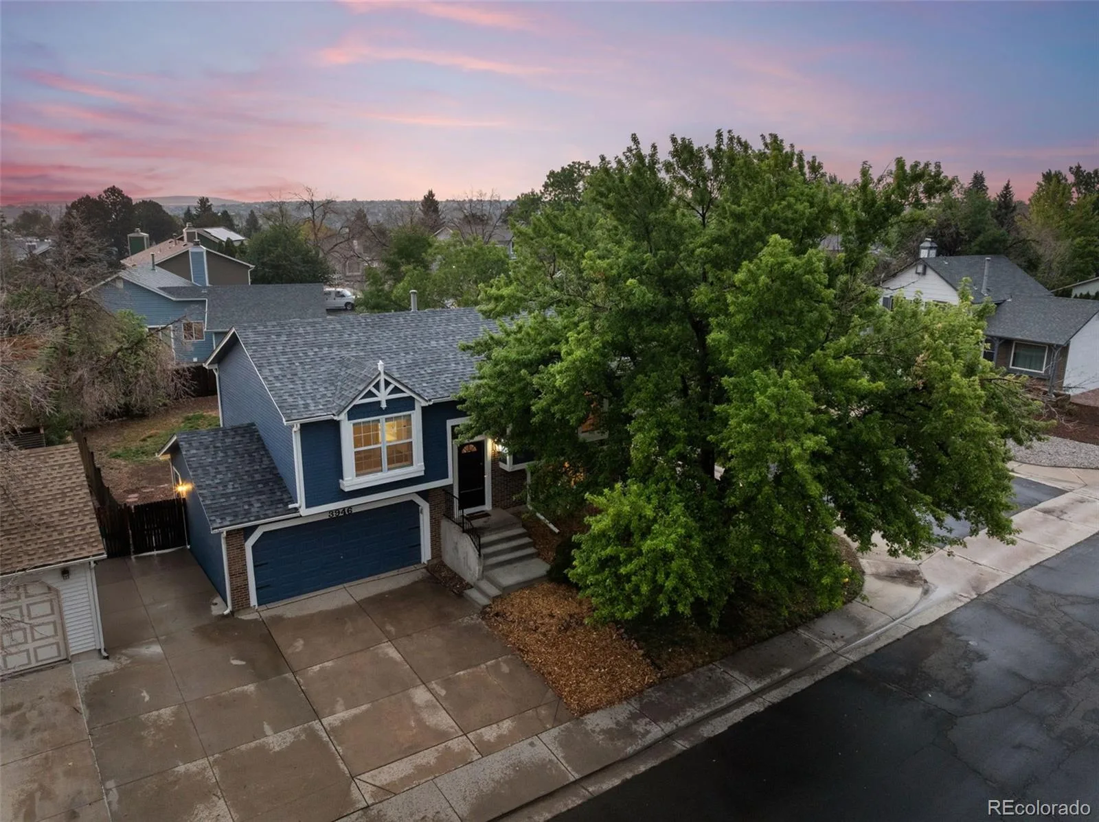 3946 S Flanders Way Aurora CO 80013 | MLS #REC6894811 08142026194440 1600 47