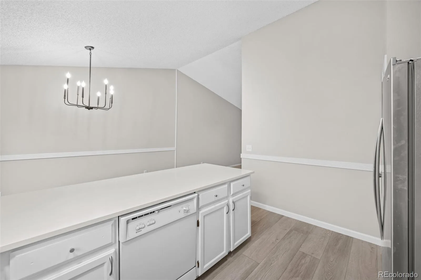 3946 S Flanders Way Aurora CO 80013 | MLS #REC6894811 08142026194440 1600 9
