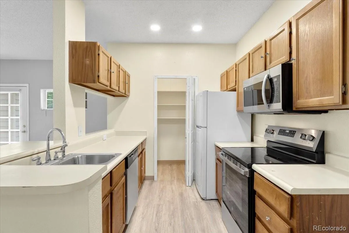 13711 E Lehigh Avenue #A Aurora CO 80014 MLS #REC6894992 04112026154655 1200 5