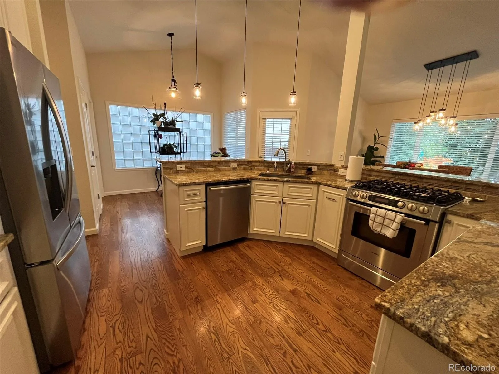 10025 Teton Court Lone Tree CO 80124 MLS #REC6895155 06012026192050 1600 11