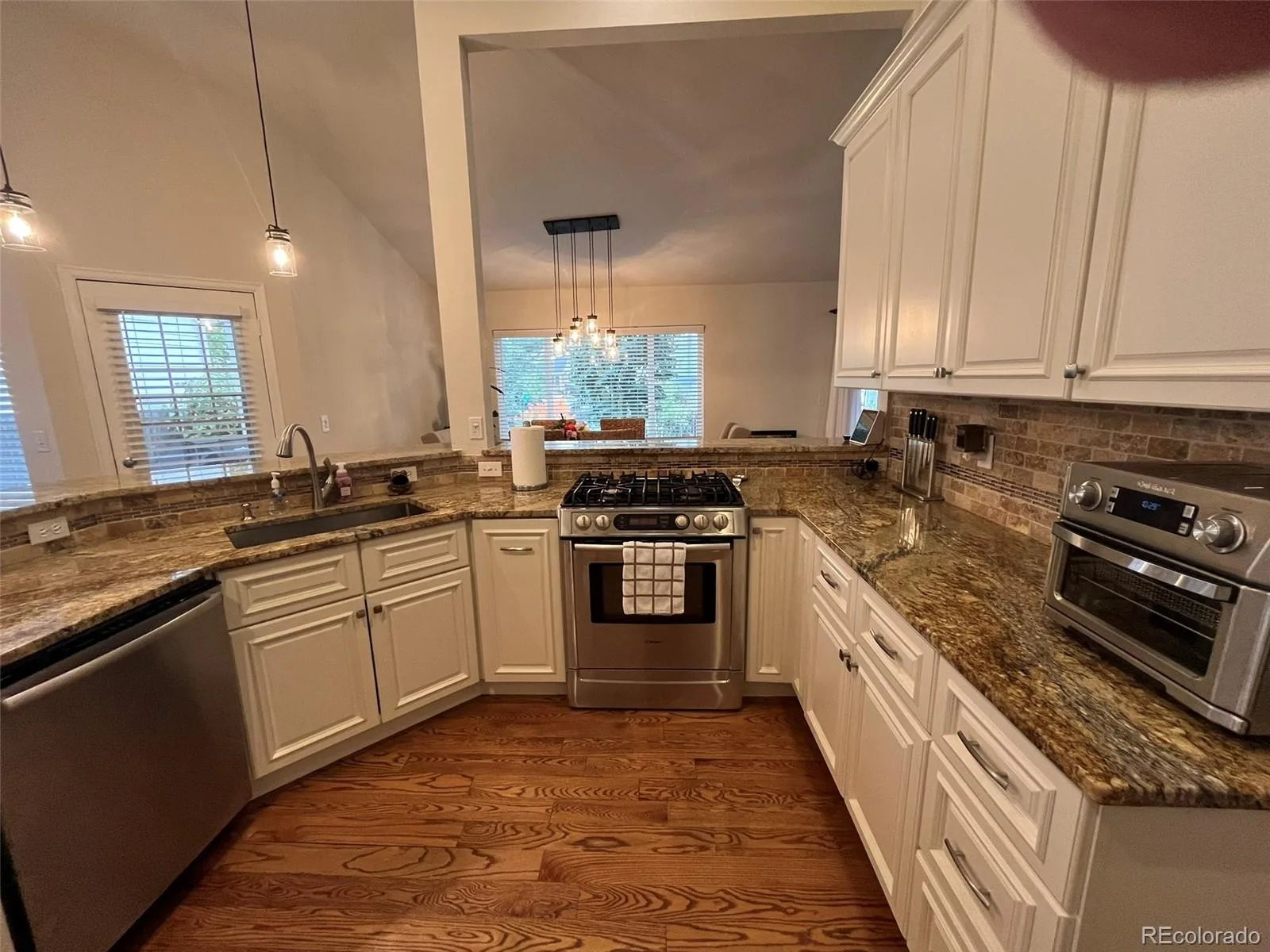 10025 Teton Court Lone Tree CO 80124 MLS #REC6895155 06012026192050 1600 12