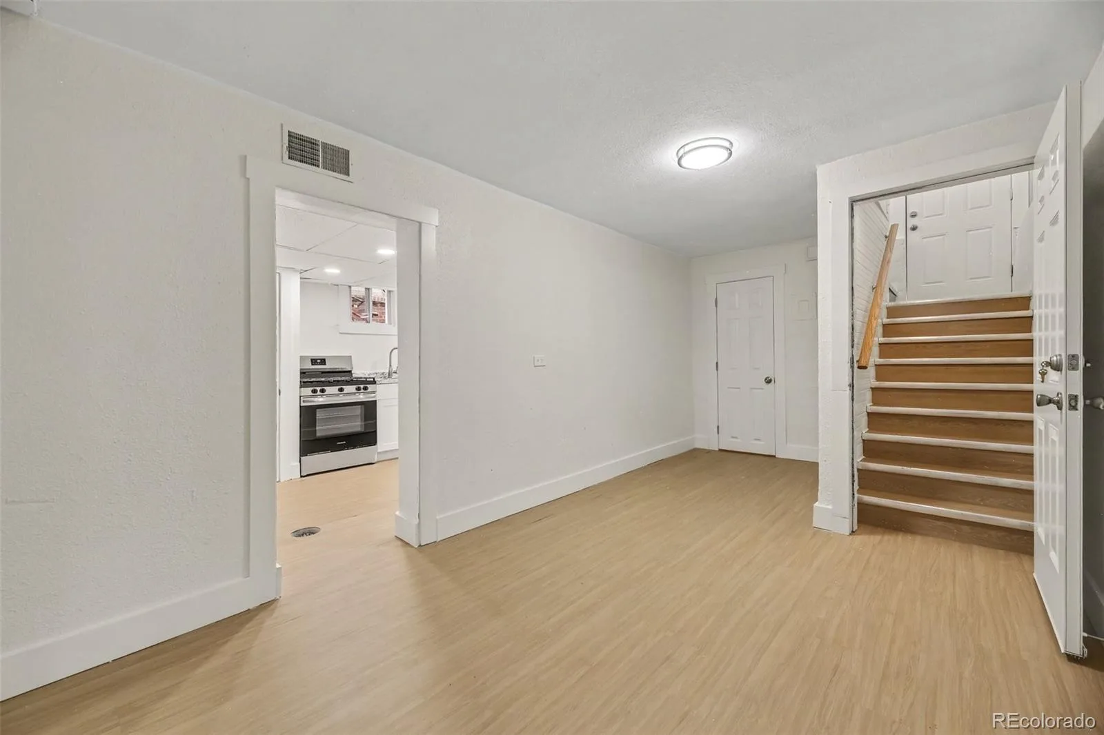 1632 Irving Street Denver CO 80204 | MLS #REC6895619 09222026200307 1600 12