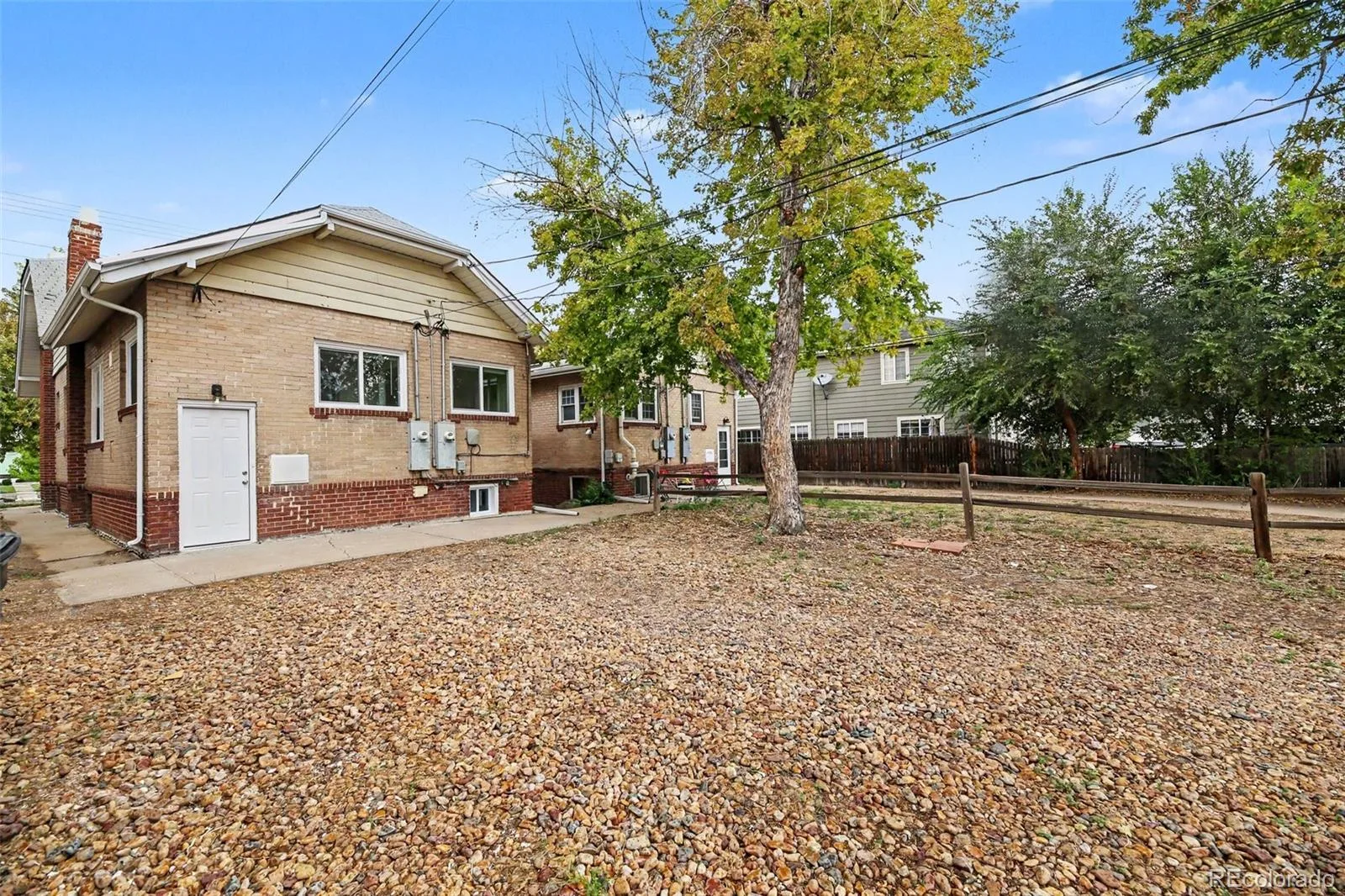 1632 Irving Street Denver CO 80204 | MLS #REC6895619 09222026200307 1600 19